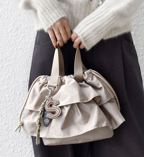 SHIPS for women「【WEB限定】チャーム 付き フリル 巾着 ショルダー」|ショルダー・メッセンジャー|ベージュ