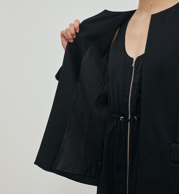 DES PRES「レーヨンサテン クルーネックジャケット」|ノーカラージャケット|