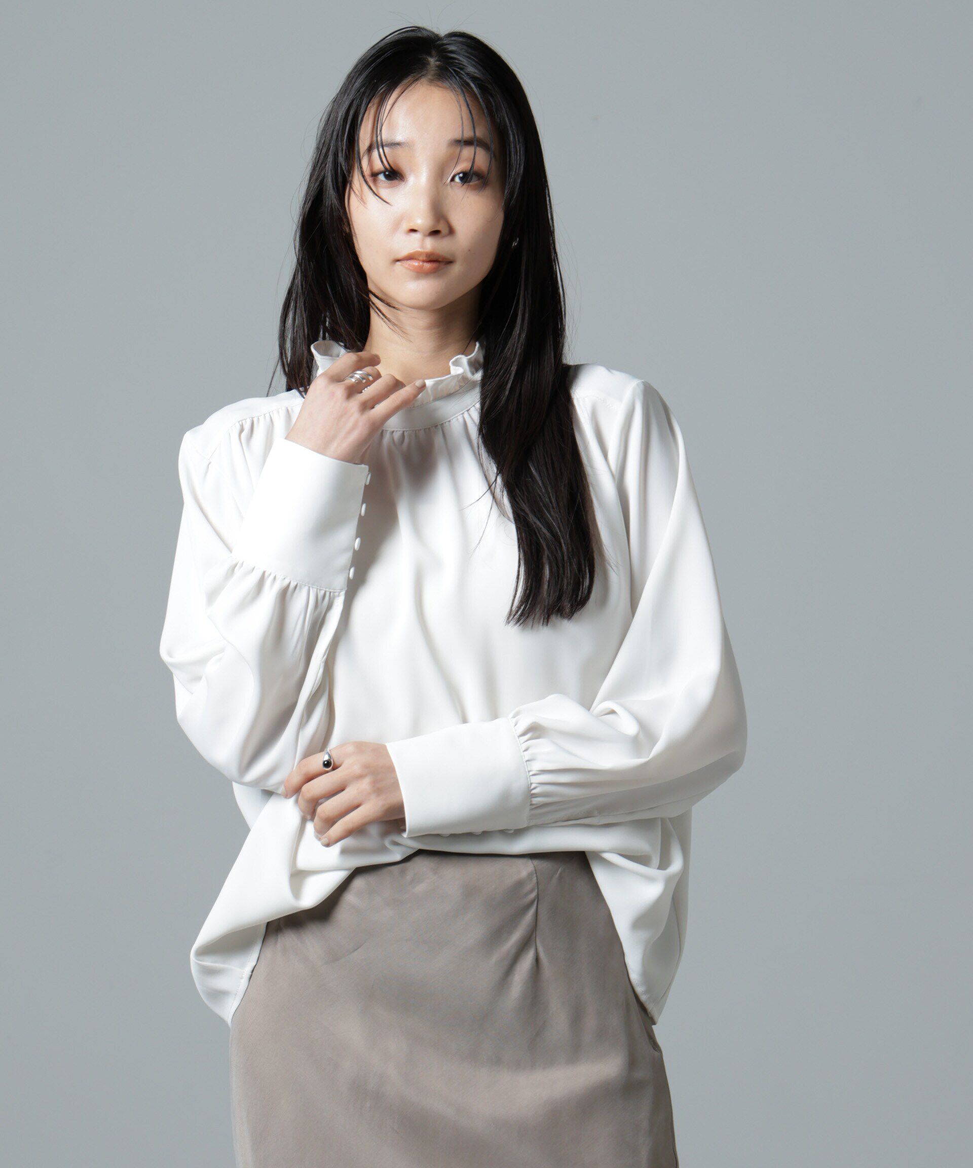 nano･universe「2wayスタンドカラーギャザーブラウス」|シャツ・ブラウス|