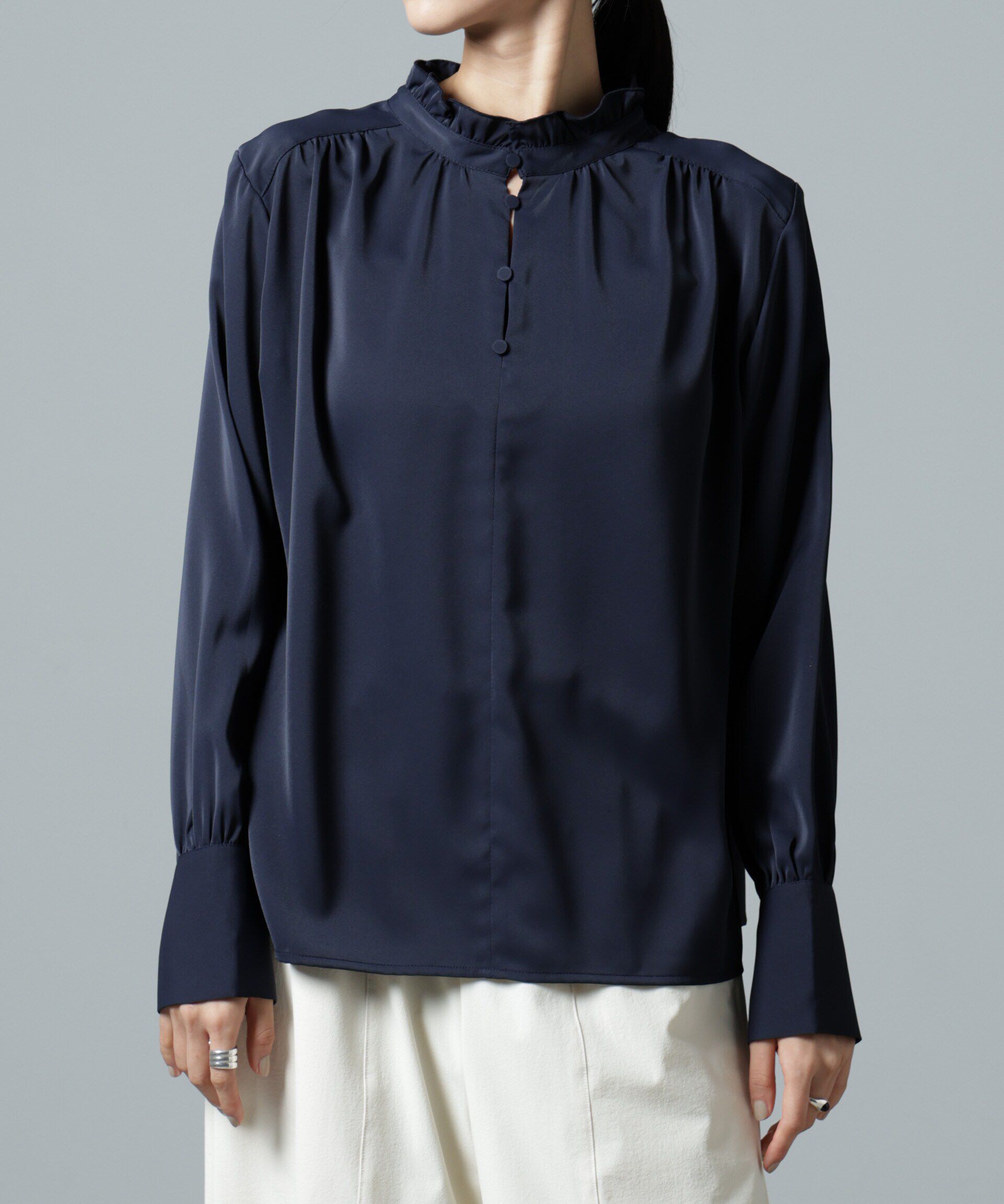 nano･universe「2wayスタンドカラーギャザーブラウス」|シャツ・ブラウス|