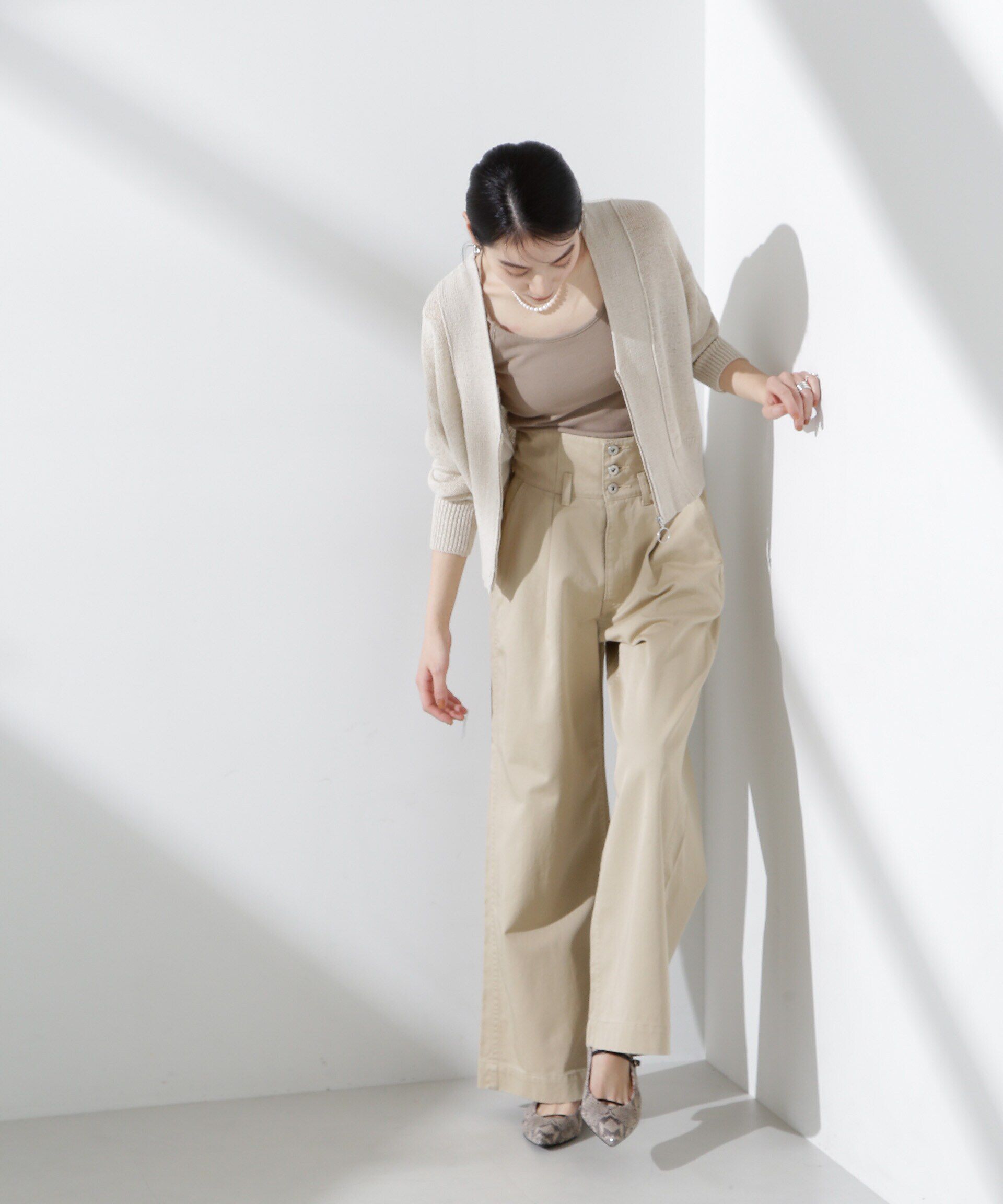 nano･universe「コルセットバギーチノパンツ」|チノ|