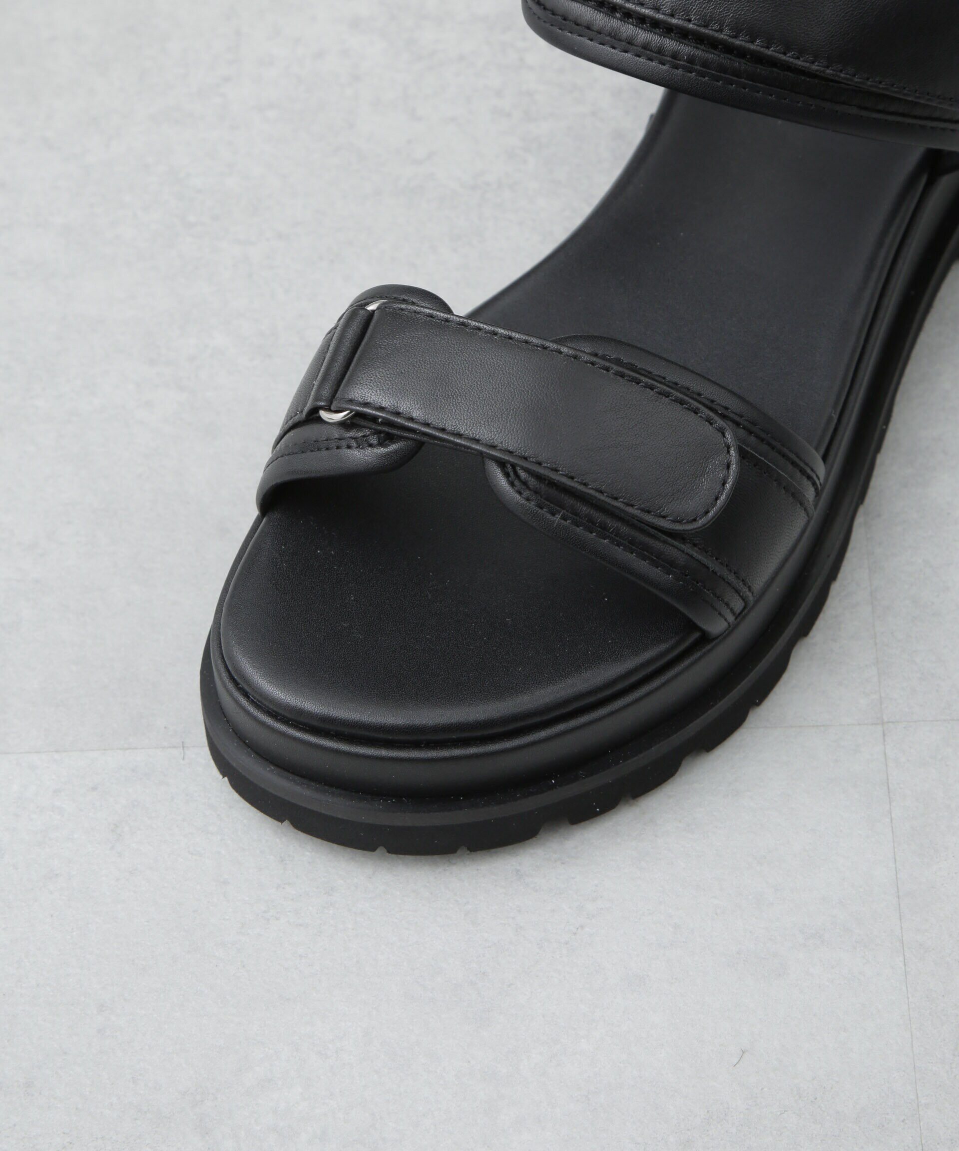 nano･universe「MOHI/ストラップサンダル」|サンダル|