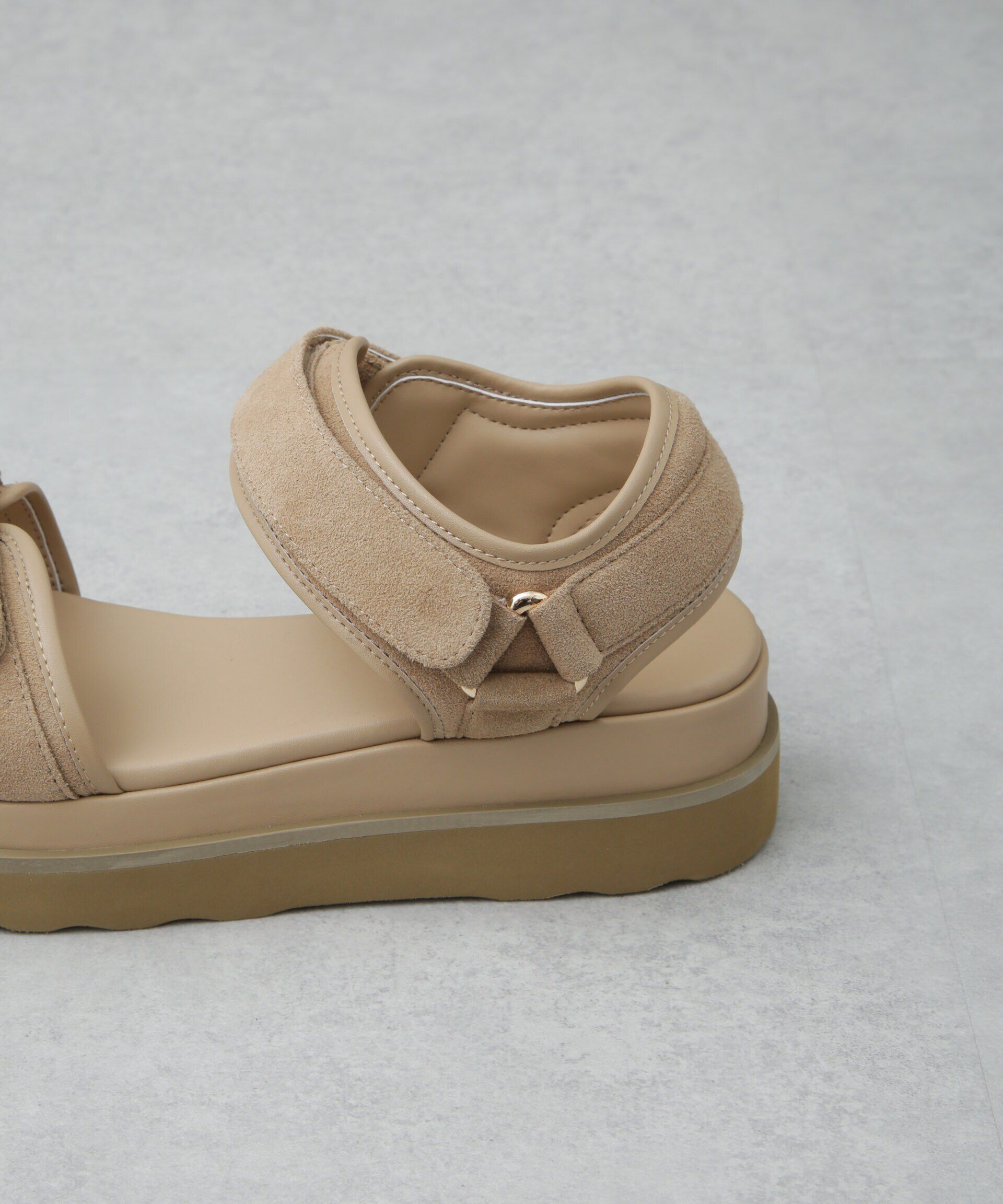 nano･universe「MOHI/スエードストラップサンダル」|サンダル|