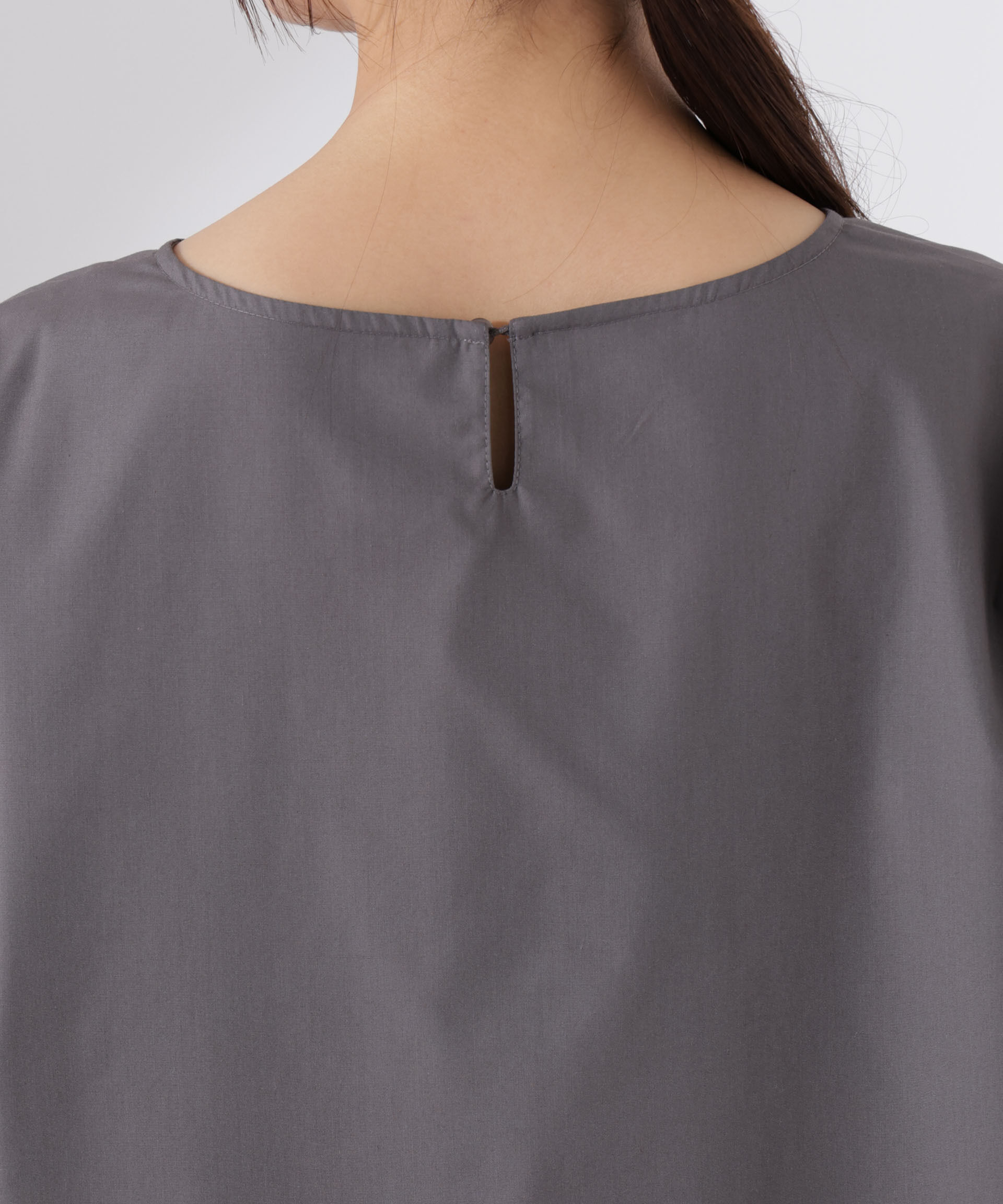 nano･universe「ドロストギャザースリーブプルオーバーシャツ」|シャツ・ブラウス|