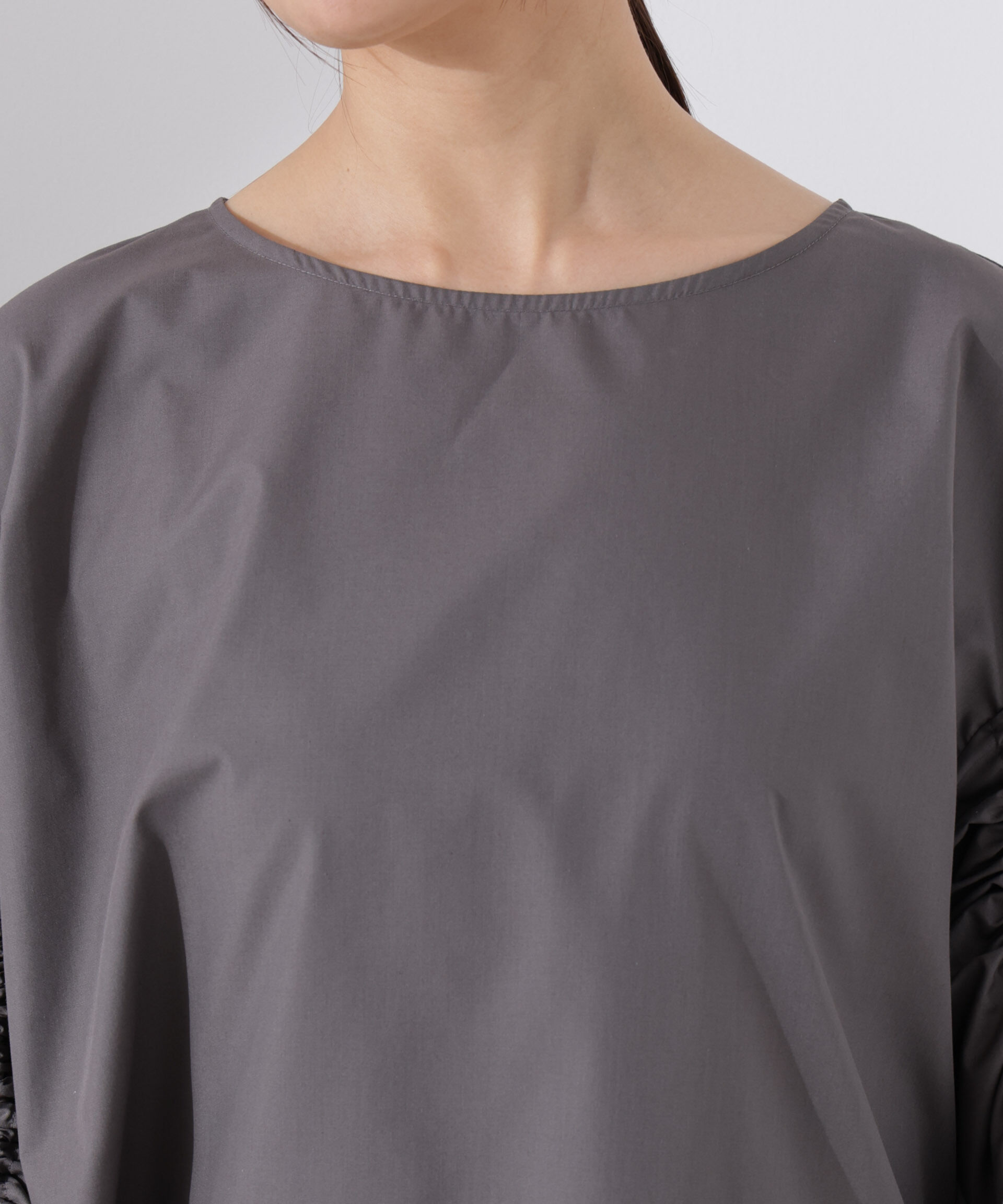 nano･universe「ドロストギャザースリーブプルオーバーシャツ」|シャツ・ブラウス|