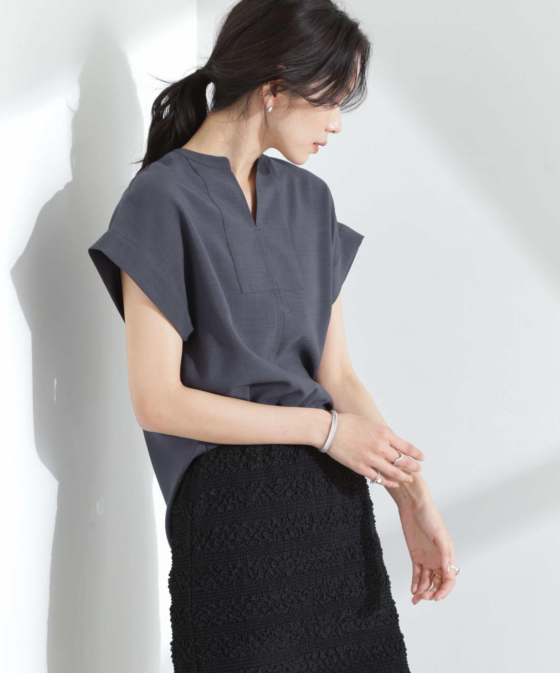 nano･universe「メランジドライ スキッパータックブラウス(セットアップ可)」|シャツ・ブラウス|