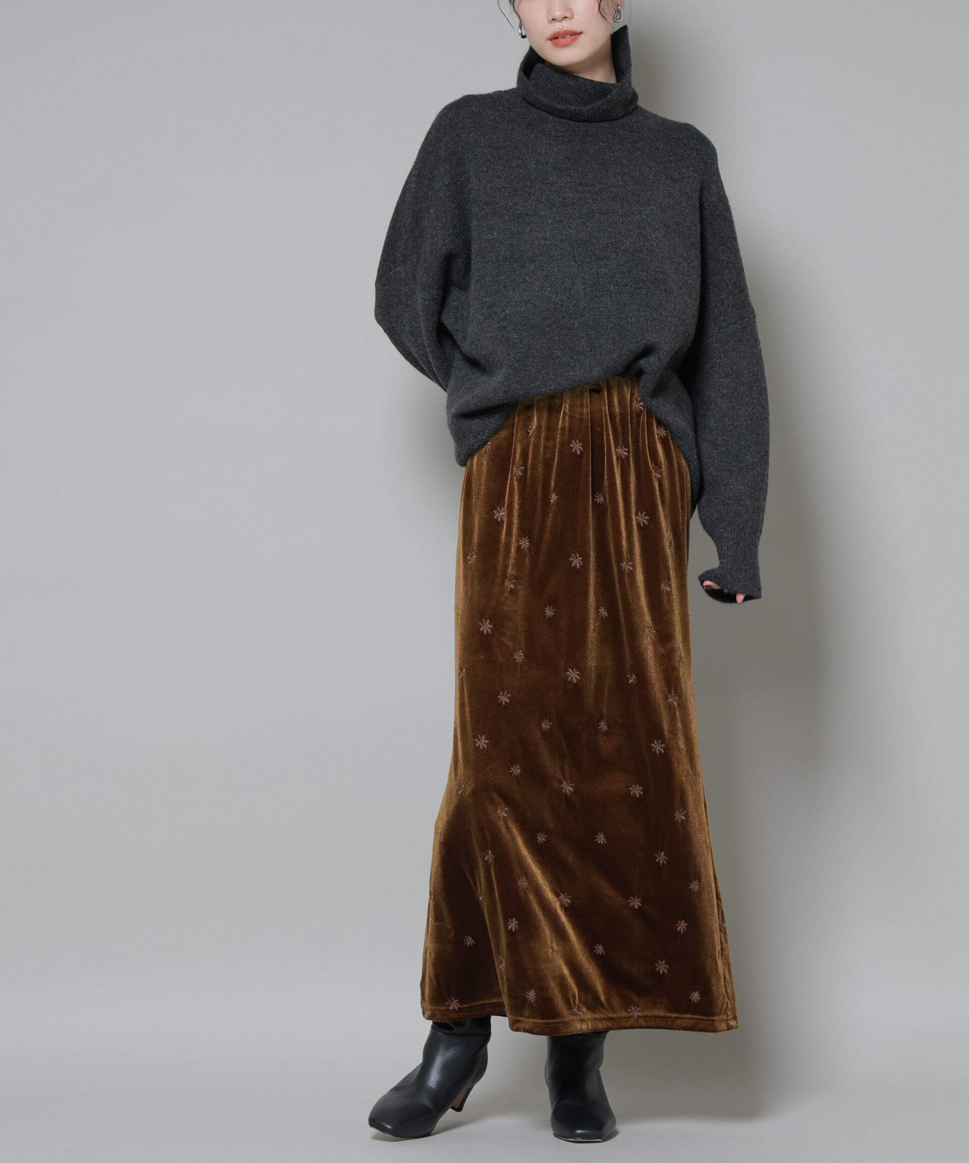 nano･universe「刺繍ベロアカットナロースカート(セットアップ可)」|スカート|ブラウン