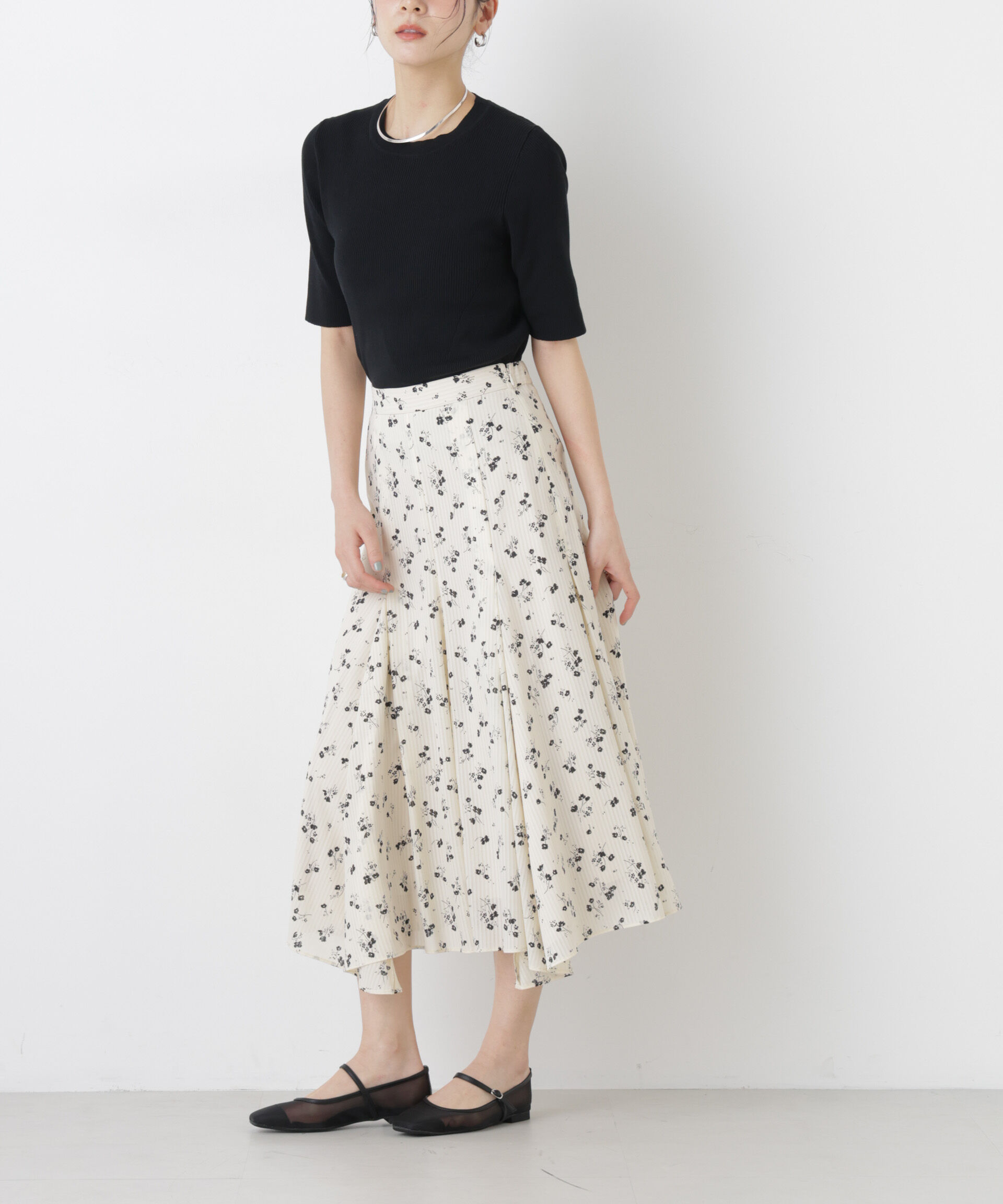 nano･universe「フラワープリントイレヘムタックフレアスカート(セットアップ可)」|スカート|