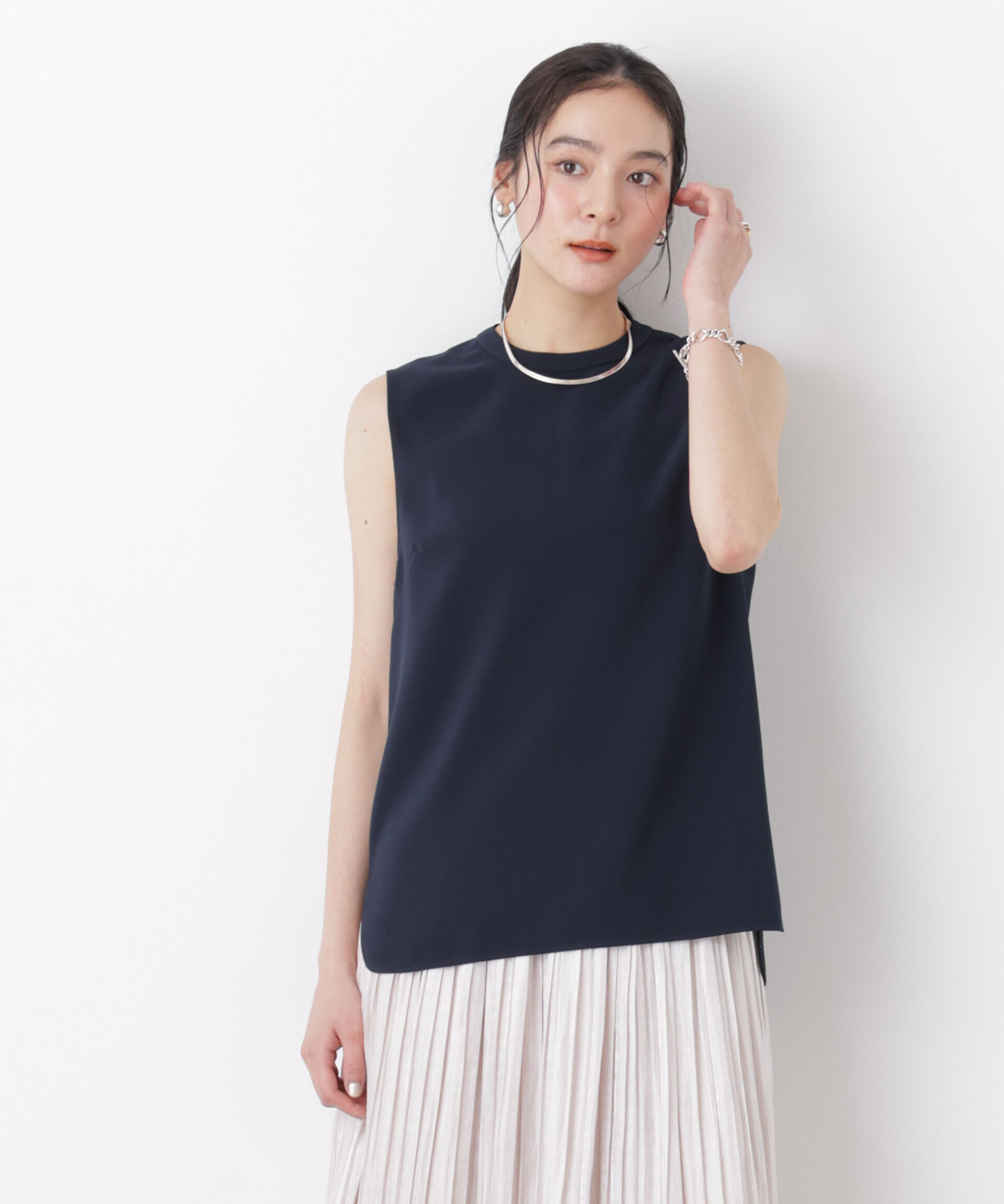 nano･universe「DressT/スタンドカラーノースリーブブラウス」|シャツ・ブラウス|ネイビー