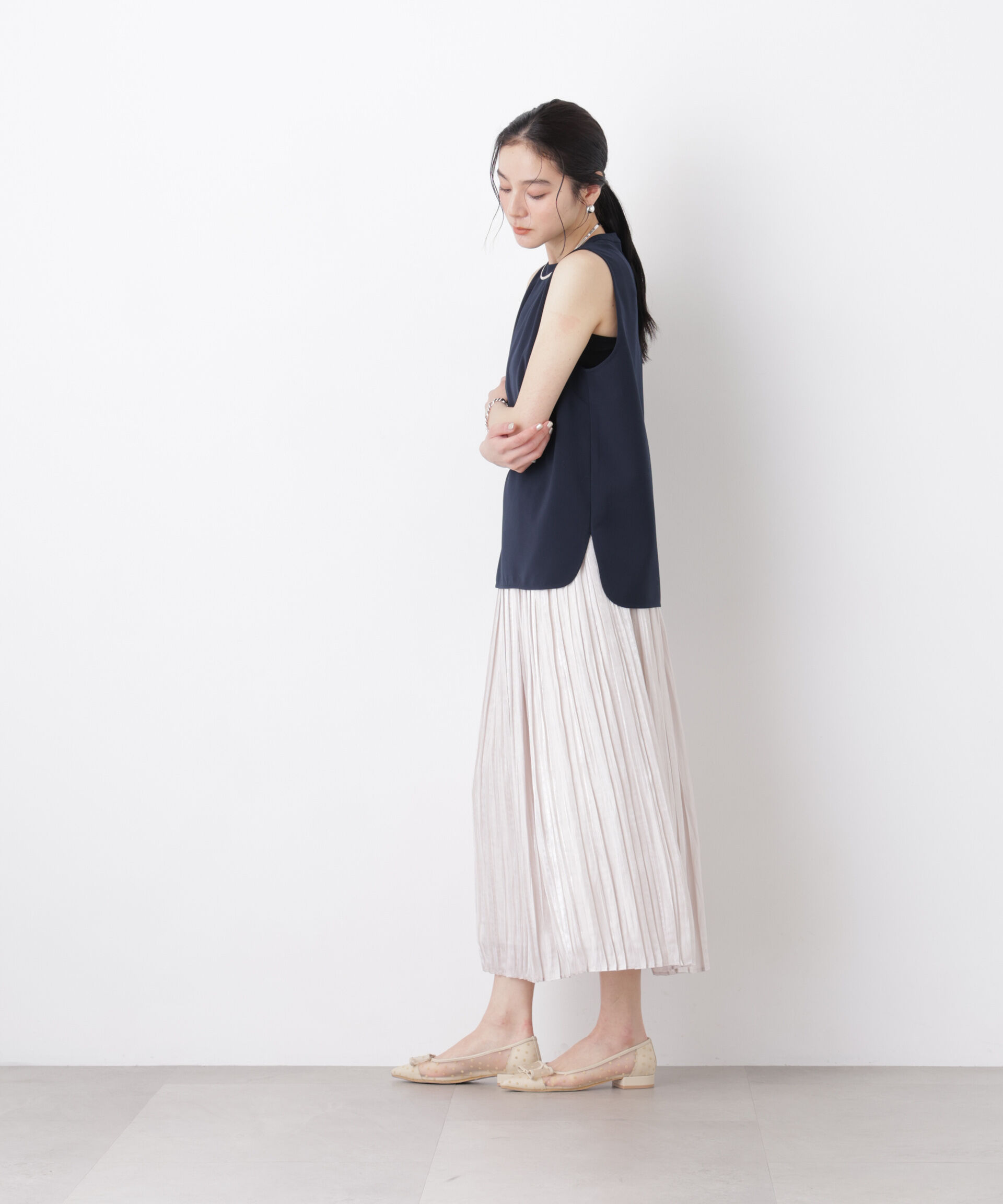 nano･universe「DressT/スタンドカラーノースリーブブラウス」|シャツ・ブラウス|