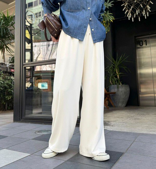 fredy emue「【累計販売数4万本突破！】とろみツイルストレートイージーパンツ」|チノ|