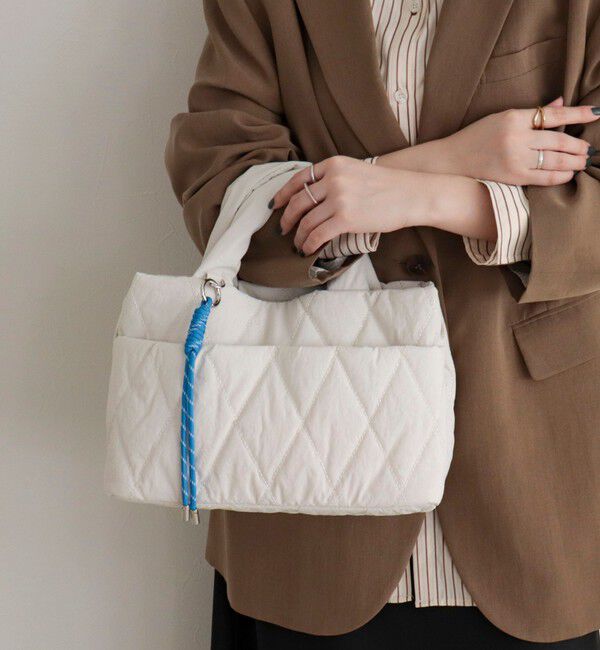 fredy emue「キルティング3ROOMトートバッグ」|ショルダー・メッセンジャー|アイボリー