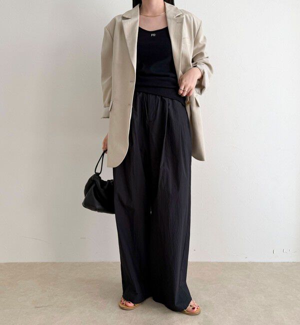 fredy emue「コットンナイロンタックギャザーパンツ」|チノ|