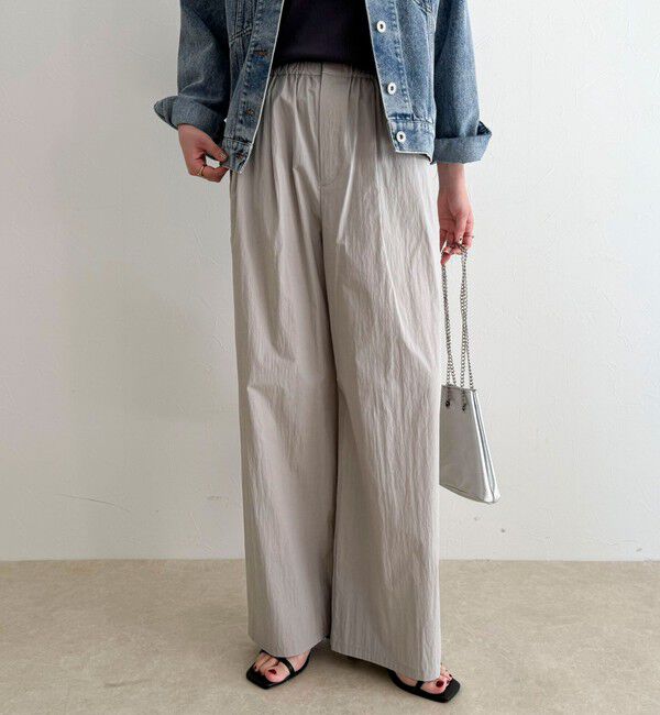 fredy emue「コットンナイロンタックギャザーパンツ」|チノ|