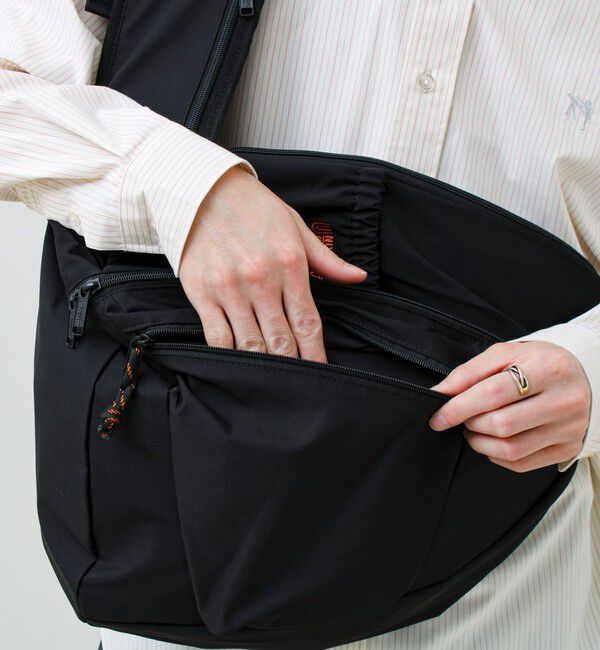 GLOSTER「【UNIVERSAL OVERALL】ONIGIRI one shoulder」|ショルダー・メッセンジャー|