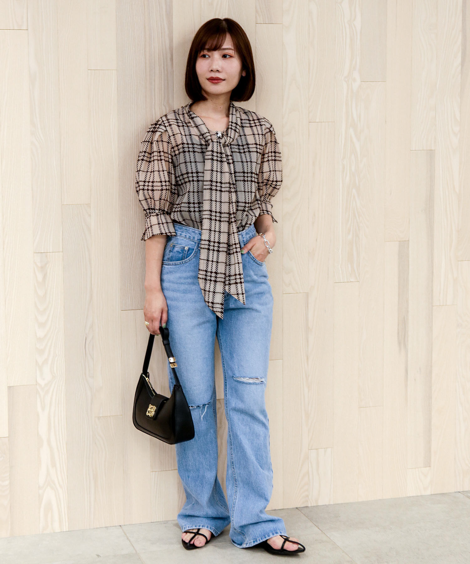 VIS「【選べる素材】アソートボウタイリボンブラウス」|シャツ・ブラウス|