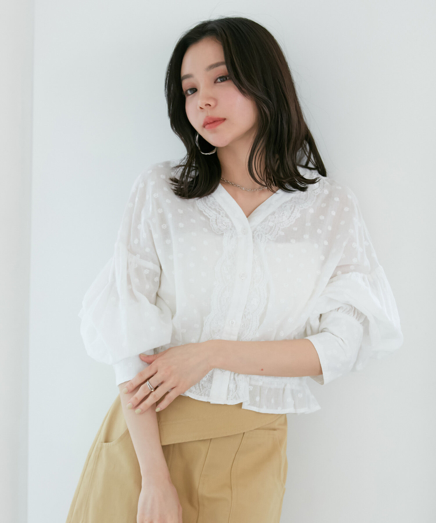 VIS「ドビーフラワーブラウス」|シャツ・ブラウス|