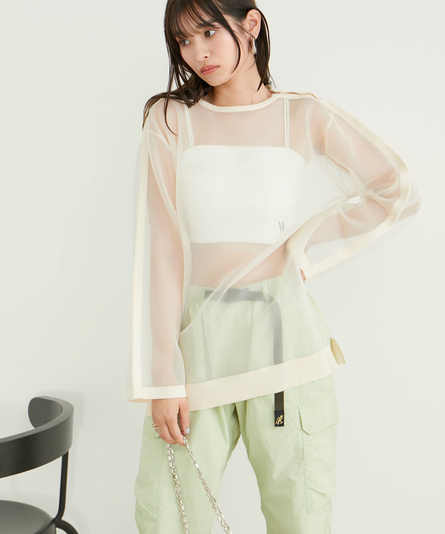 VIS「ショルダーラインシアーニットプルオーバー」|シャツ・ブラウス|