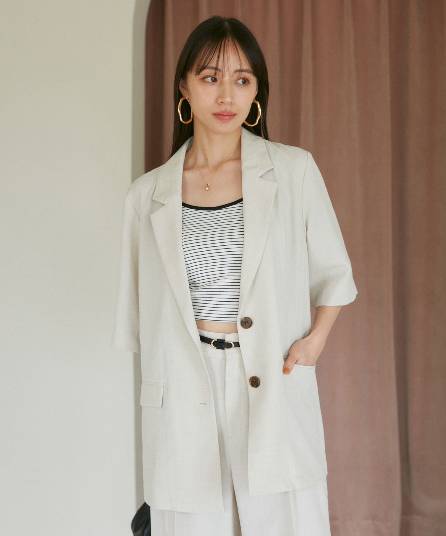 VIS「【洗える】ダブルストラップ短丈カップ付きキャミソール」|キャミソール|