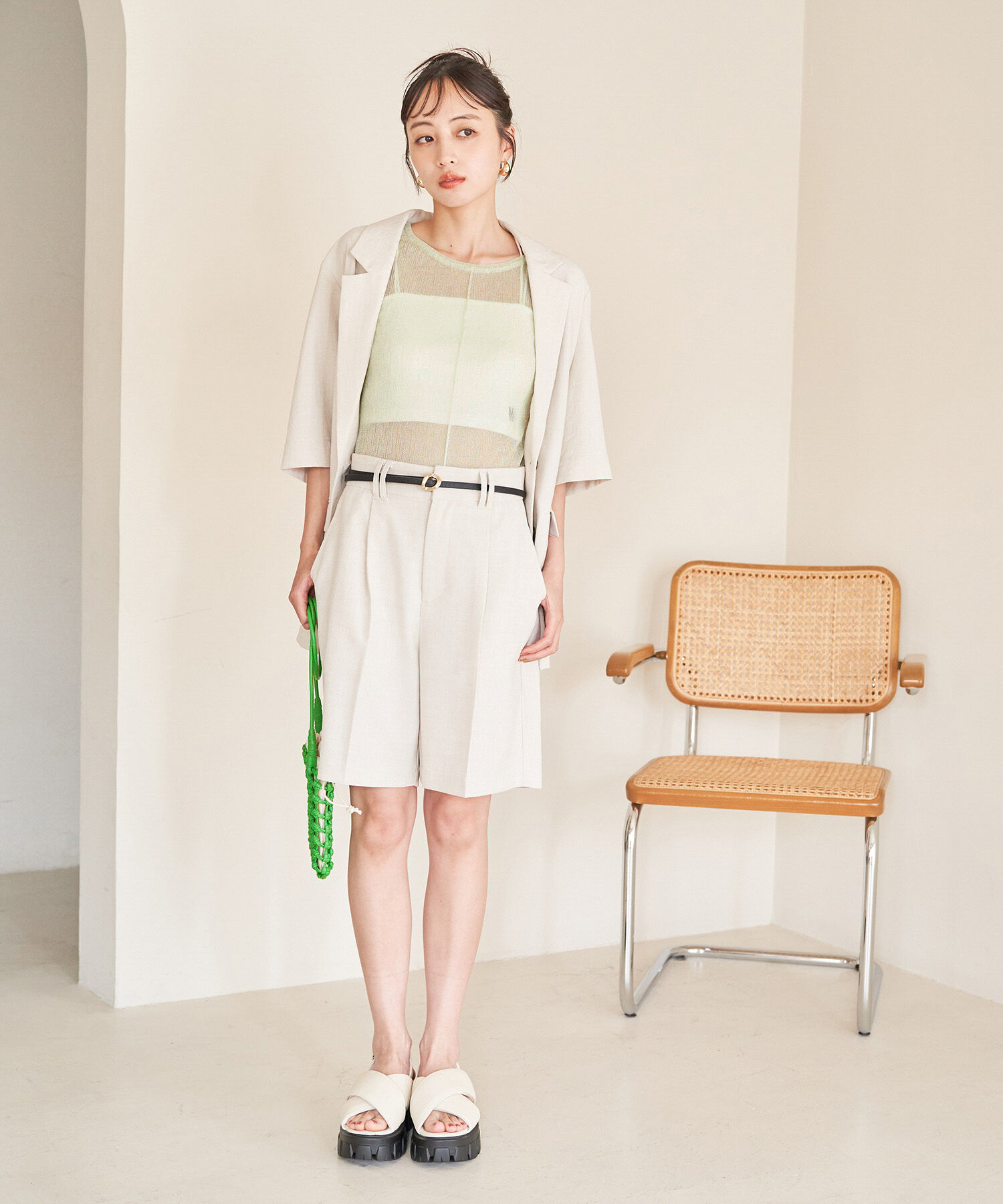 VIS「【洗える】裾スリットシアーニットプルオーバー」|ニット・セーター|