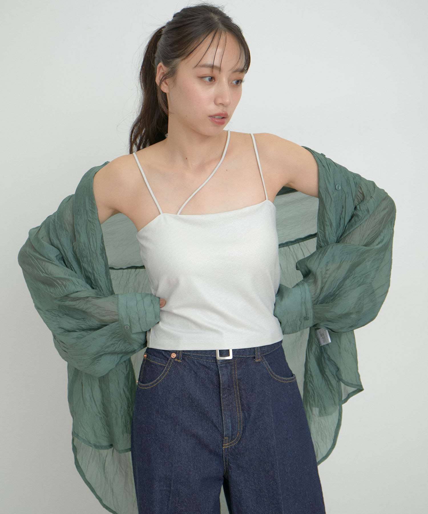 VIS「【洗える】箔プリントカップ付きキャミソール」|キャミソール|