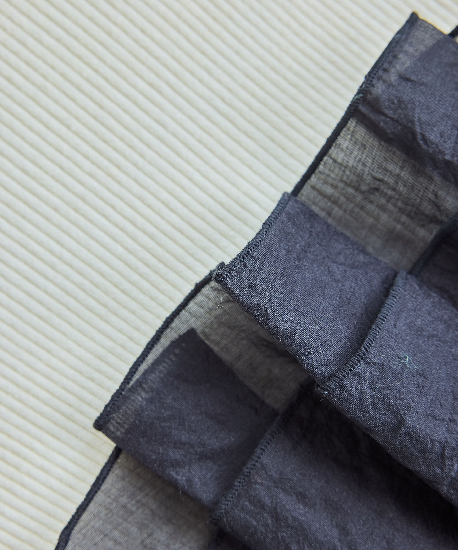 VIS「旬なレイヤードスタイルが叶う！ビスチェドッキングニット/洗える」|ニット・セーター|