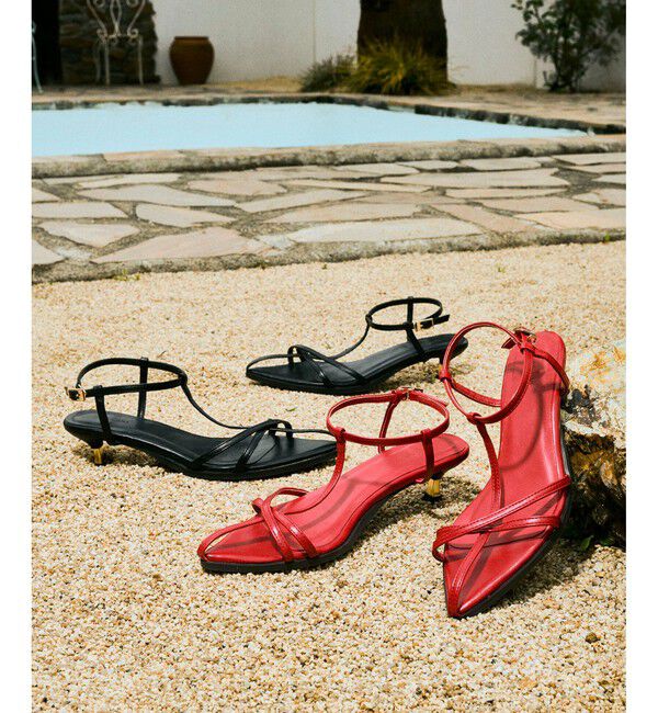 VIS「ナロークロスメタルヒールサンダル」|サンダル|