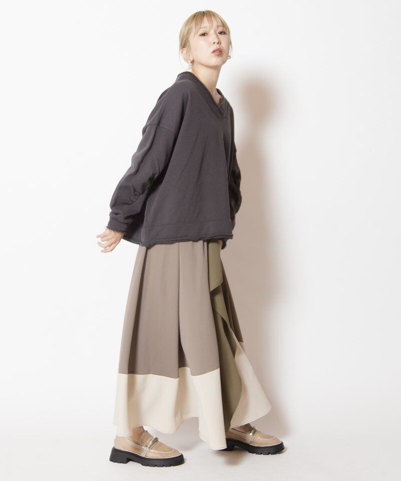  「裏毛Vネックプルオーバー」|Tシャツ・カットソー|