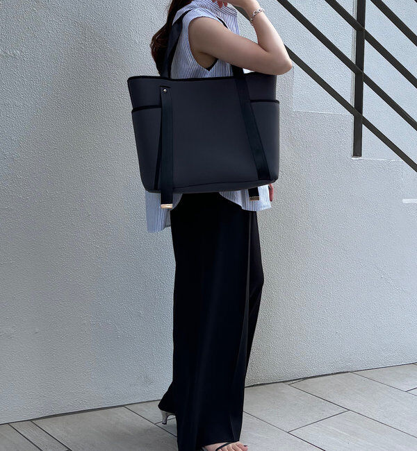  「《新色登場》【PC収納/A4対応/軽量】ウェットダブルポケットトートバッグ」|トートバッグ|