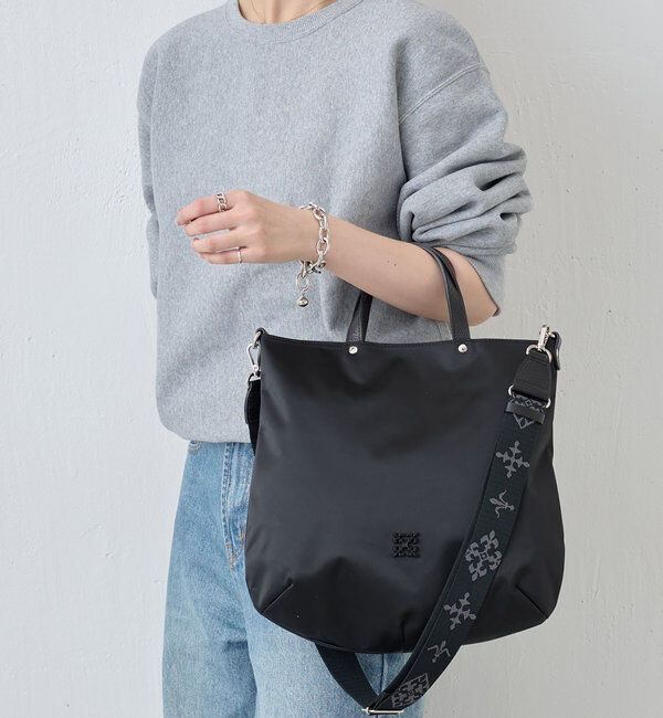  「《WEB限定》スリム2WAYトートバッグ <クラウズナイロン>」|トートバッグ|