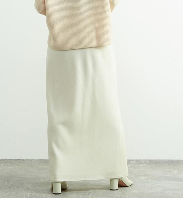 SOFFITTO「圧縮ウールスムースIラインスカート」|スカート|