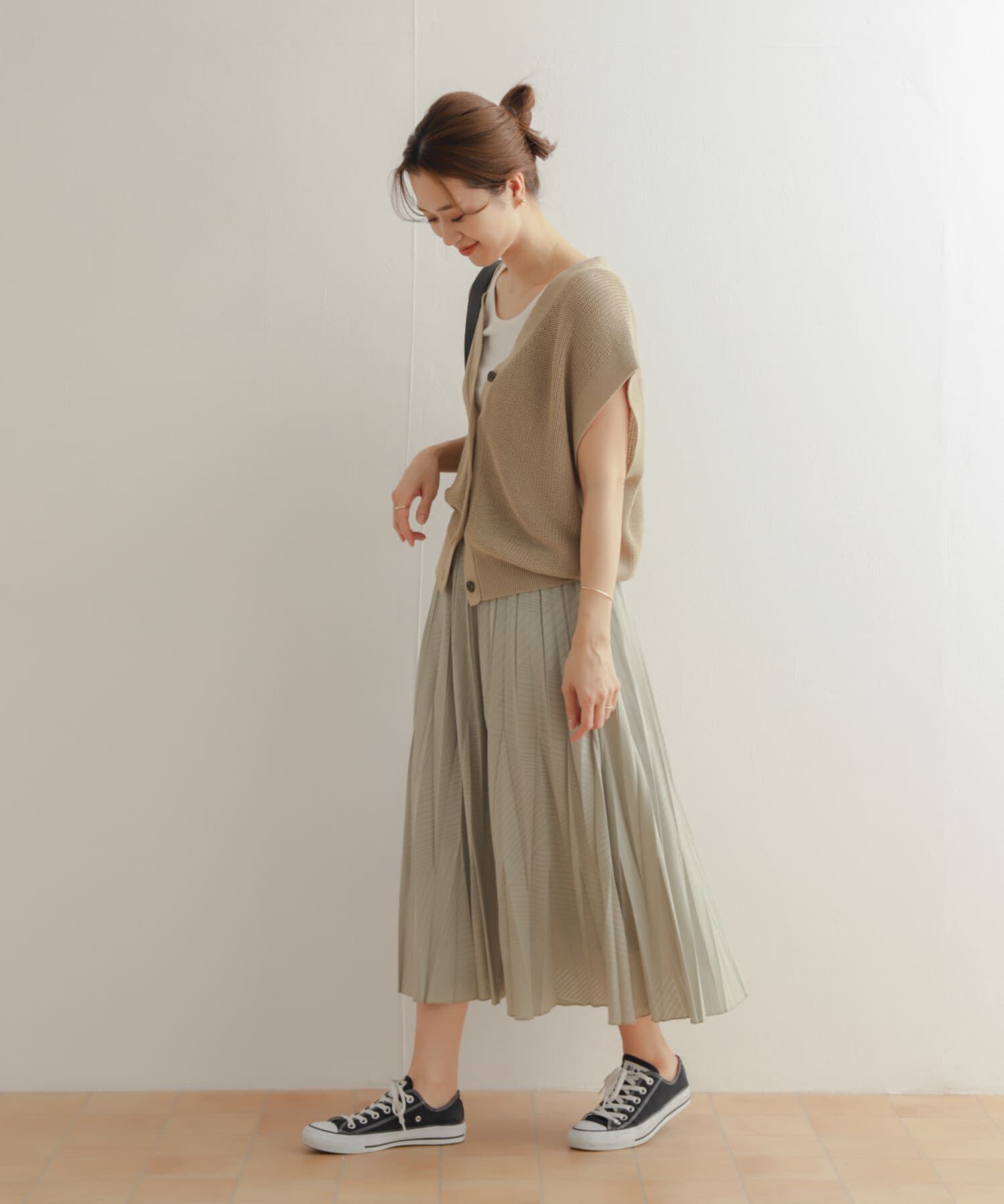 URBAN RESEARCH DOORS「オパール加工変形プリーツスカート」|スカート|