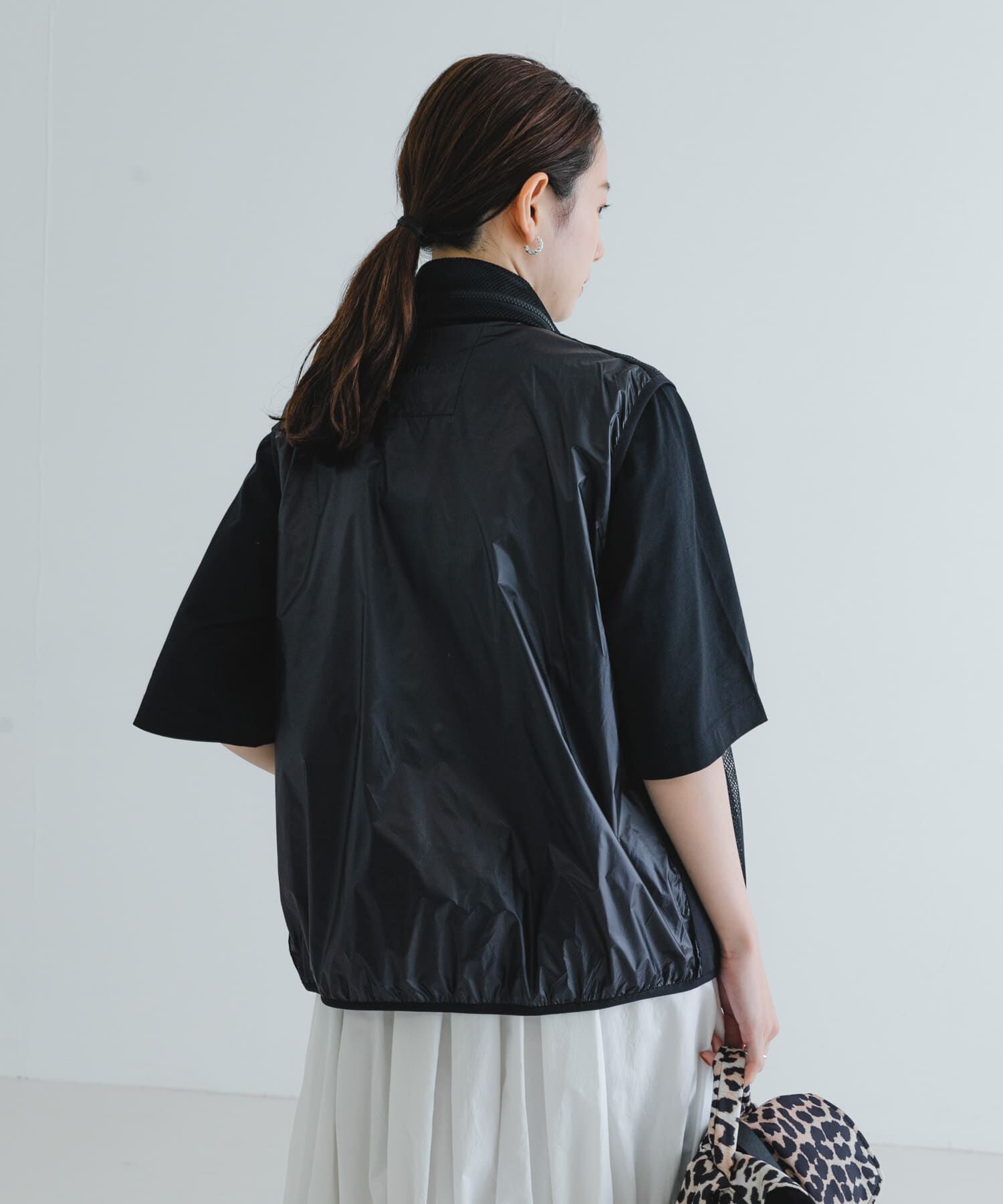 URBAN RESEARCH「MARMOT CAPITAL　PERTEX FLONT MESH VEST」|ノーカラーコート|