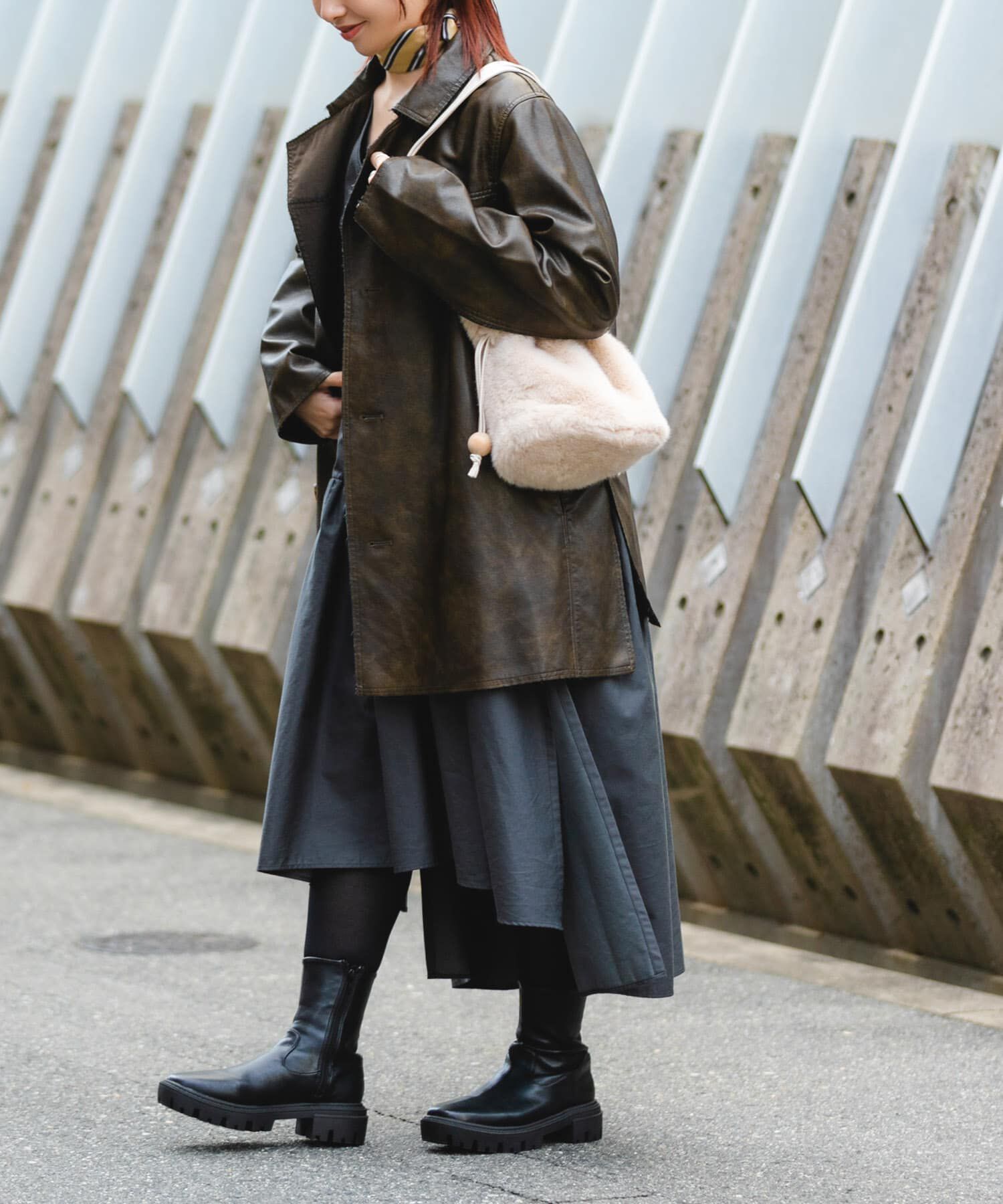 RODE SKO「ウッドボールキンチャクファーバッグ」|スカート|