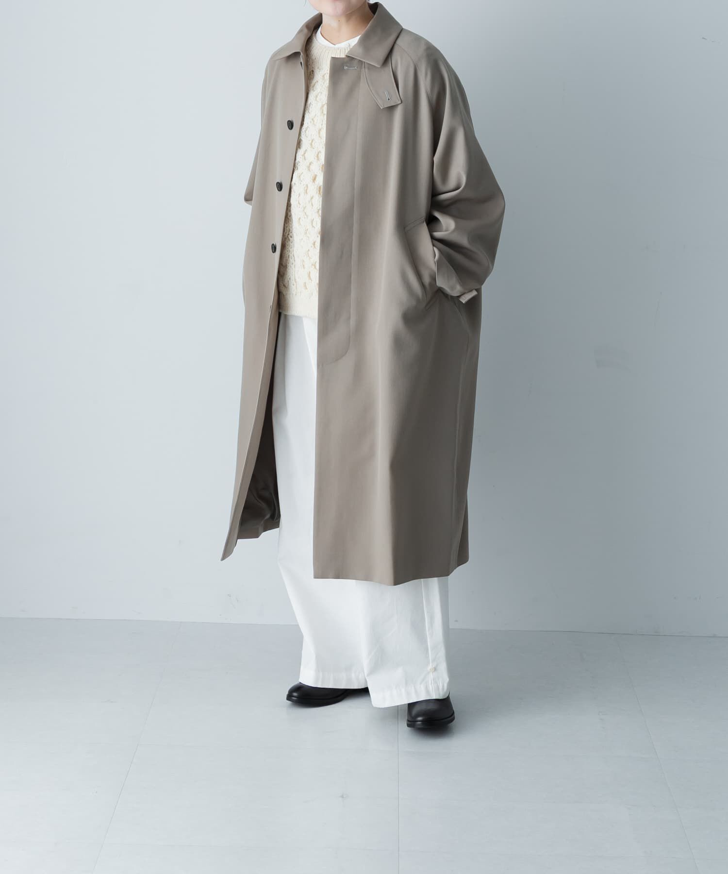 かぐれ「ウーステッドウールコート」|ノーカラーコート|