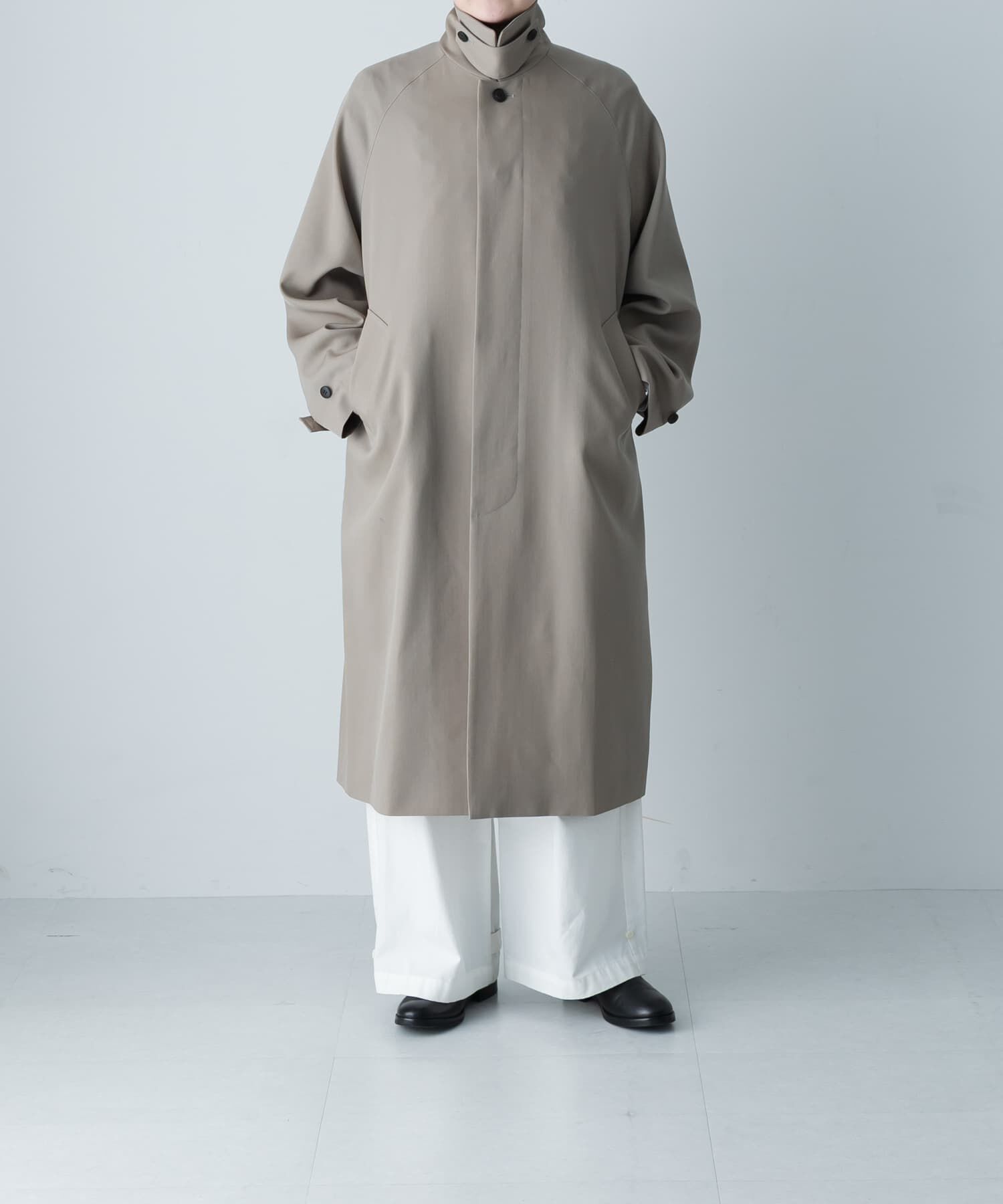 かぐれ「ウーステッドウールコート」|ノーカラーコート|