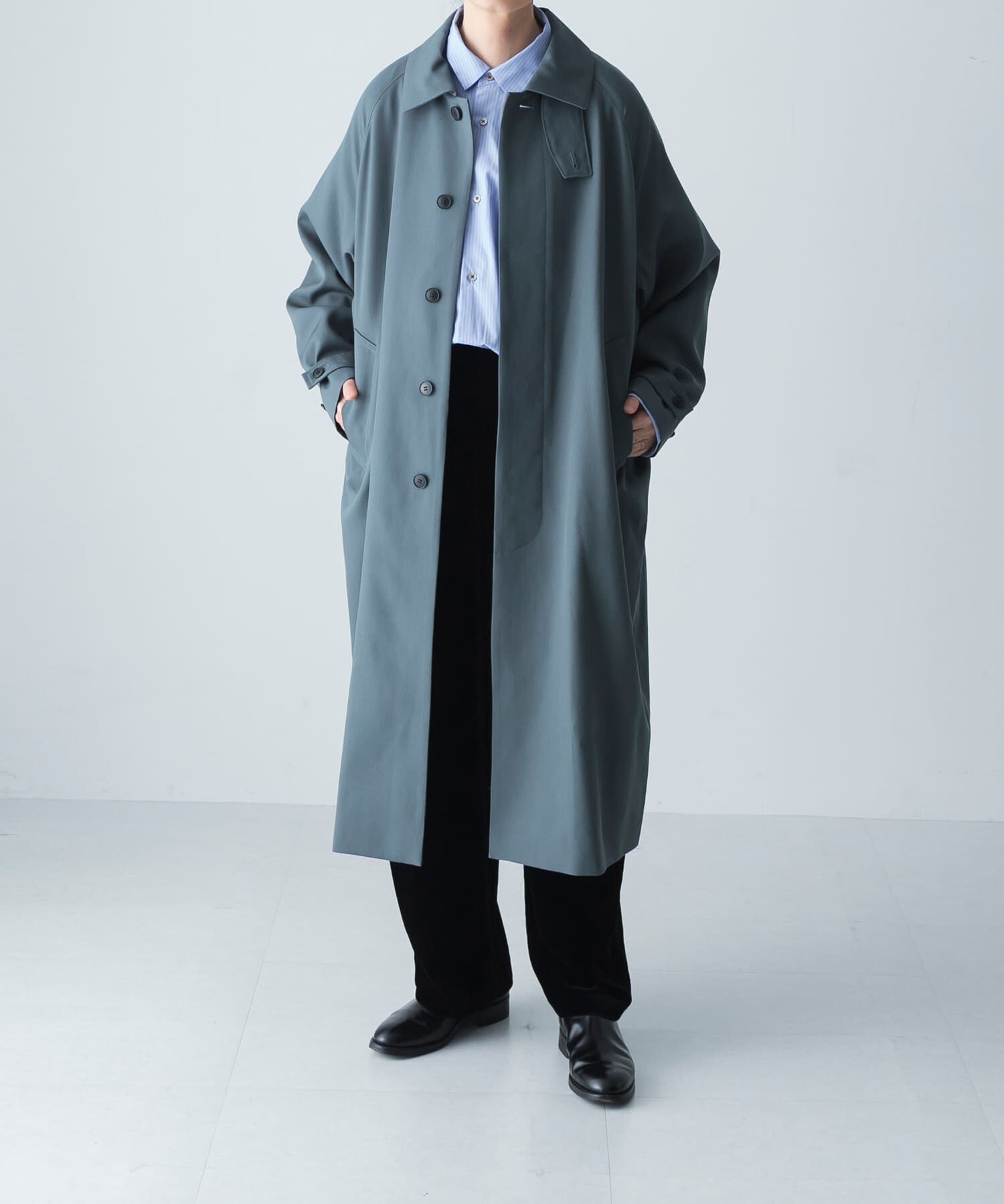 かぐれ「ウーステッドウールコート」|ノーカラーコート|