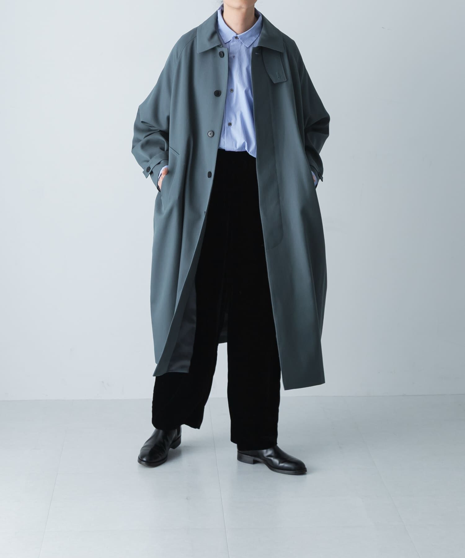 かぐれ「ウーステッドウールコート」|ノーカラーコート|