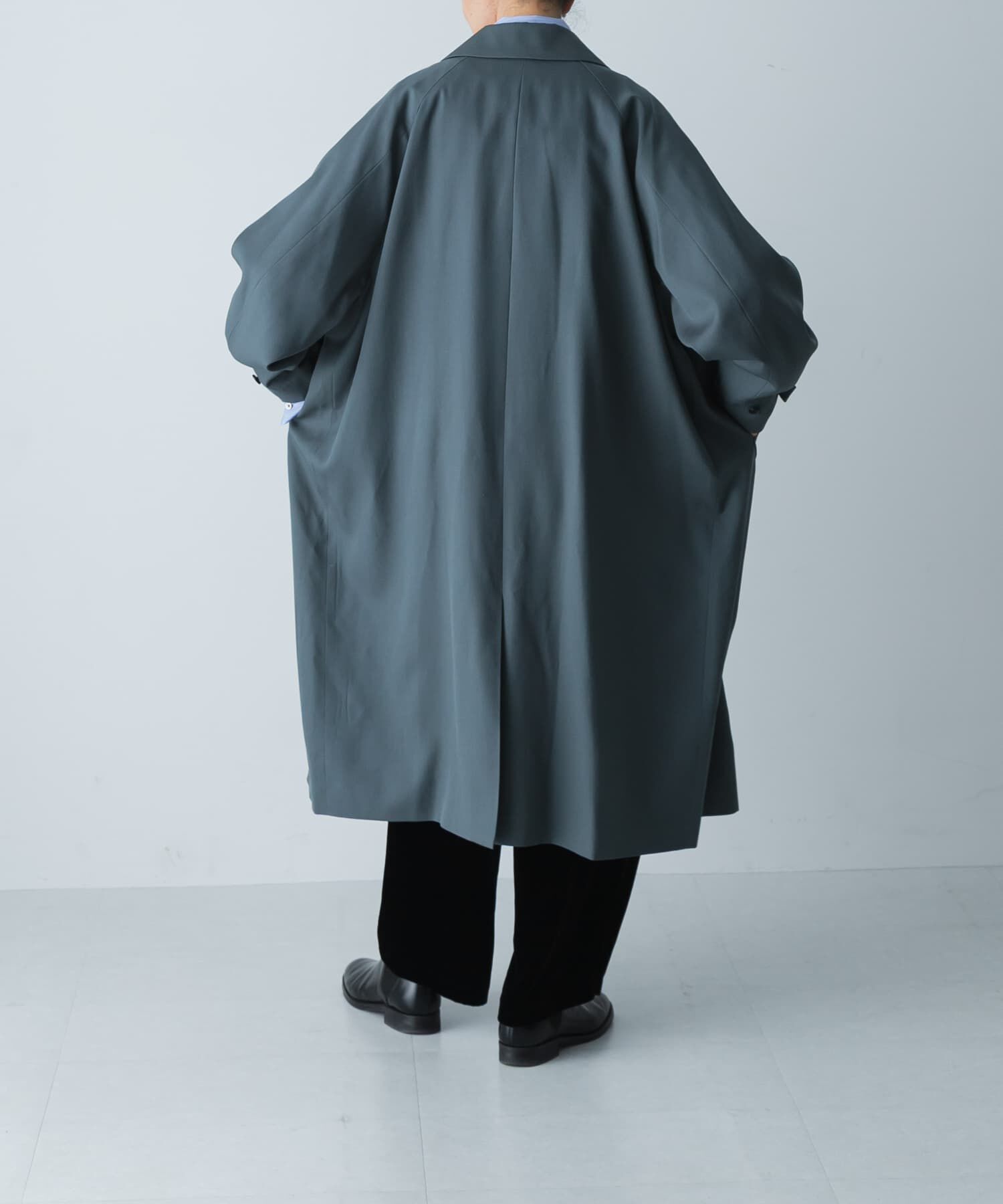 かぐれ「ウーステッドウールコート」|ノーカラーコート|