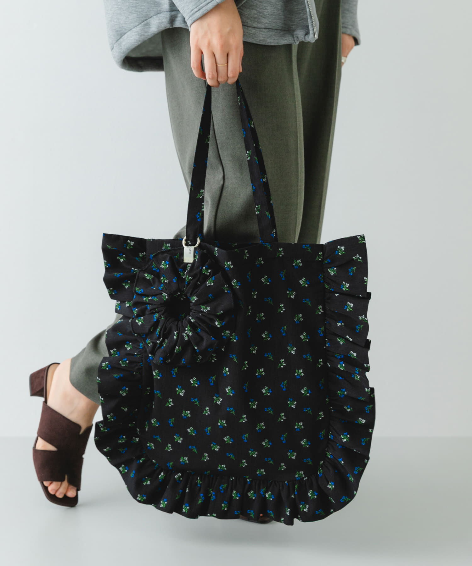 RODE SKO「シュシュセットサイドフリルトート」|トートバッグ|