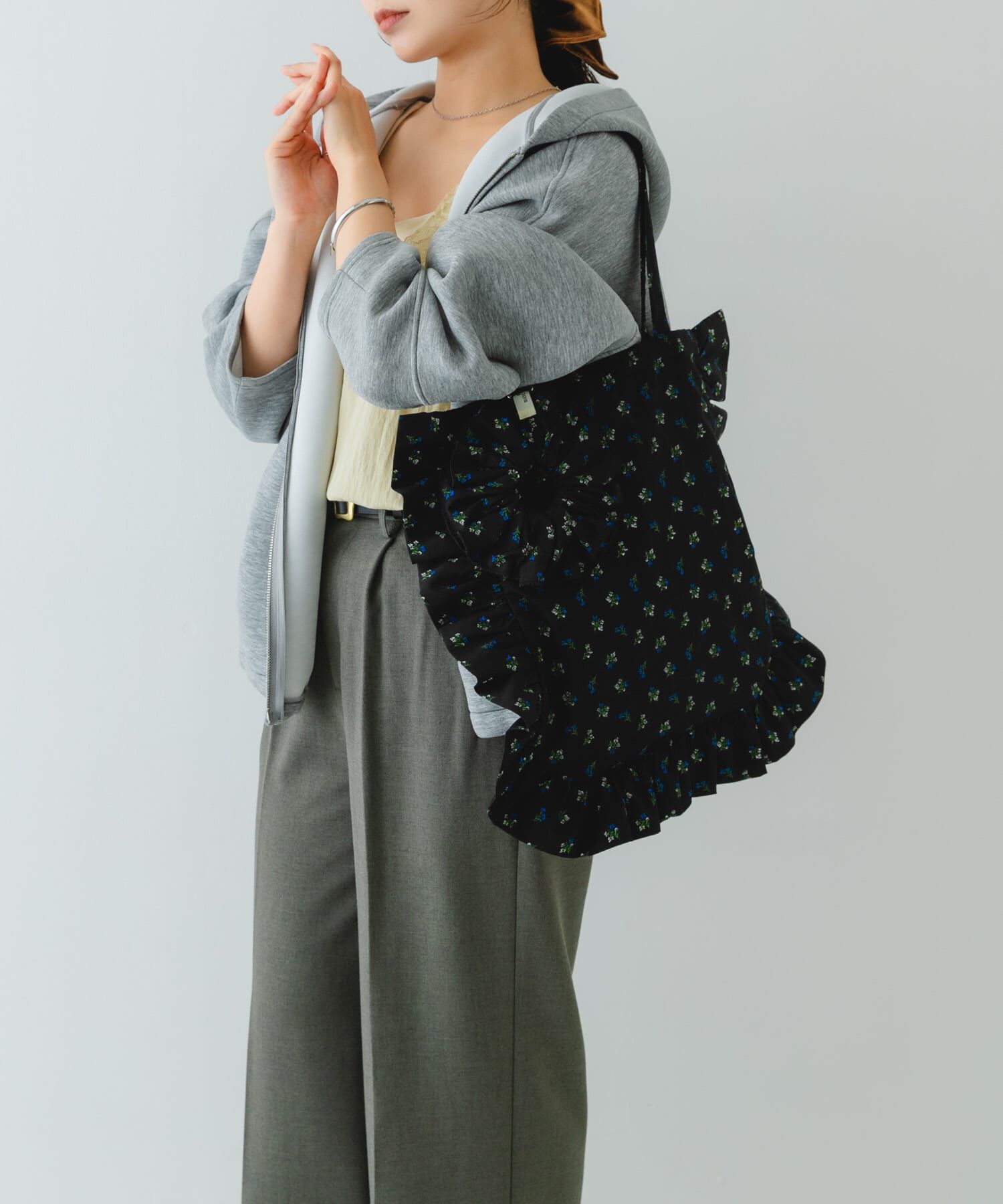 RODE SKO「シュシュセットサイドフリルトート」|トートバッグ|