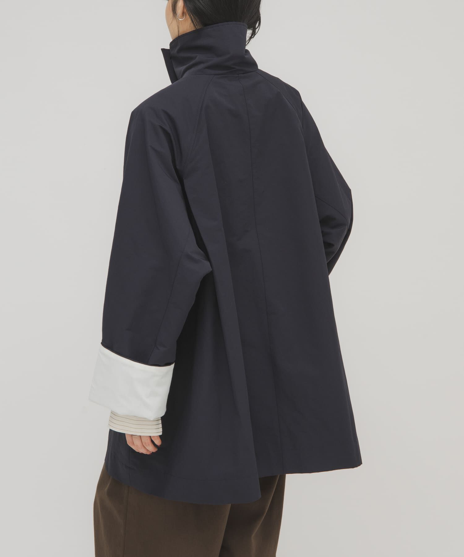  「テントラインBIGミドルコート」|ノーカラーコート|