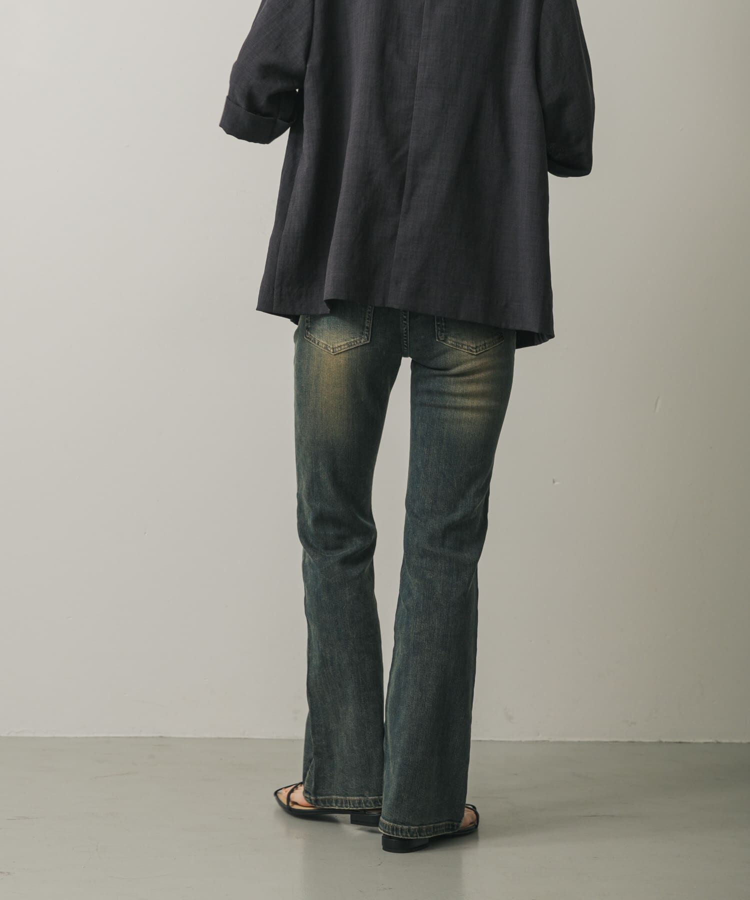 SENSE OF PLACE by URBAN RESEARCH「ローライズフレアデニムパンツ」|デニム|