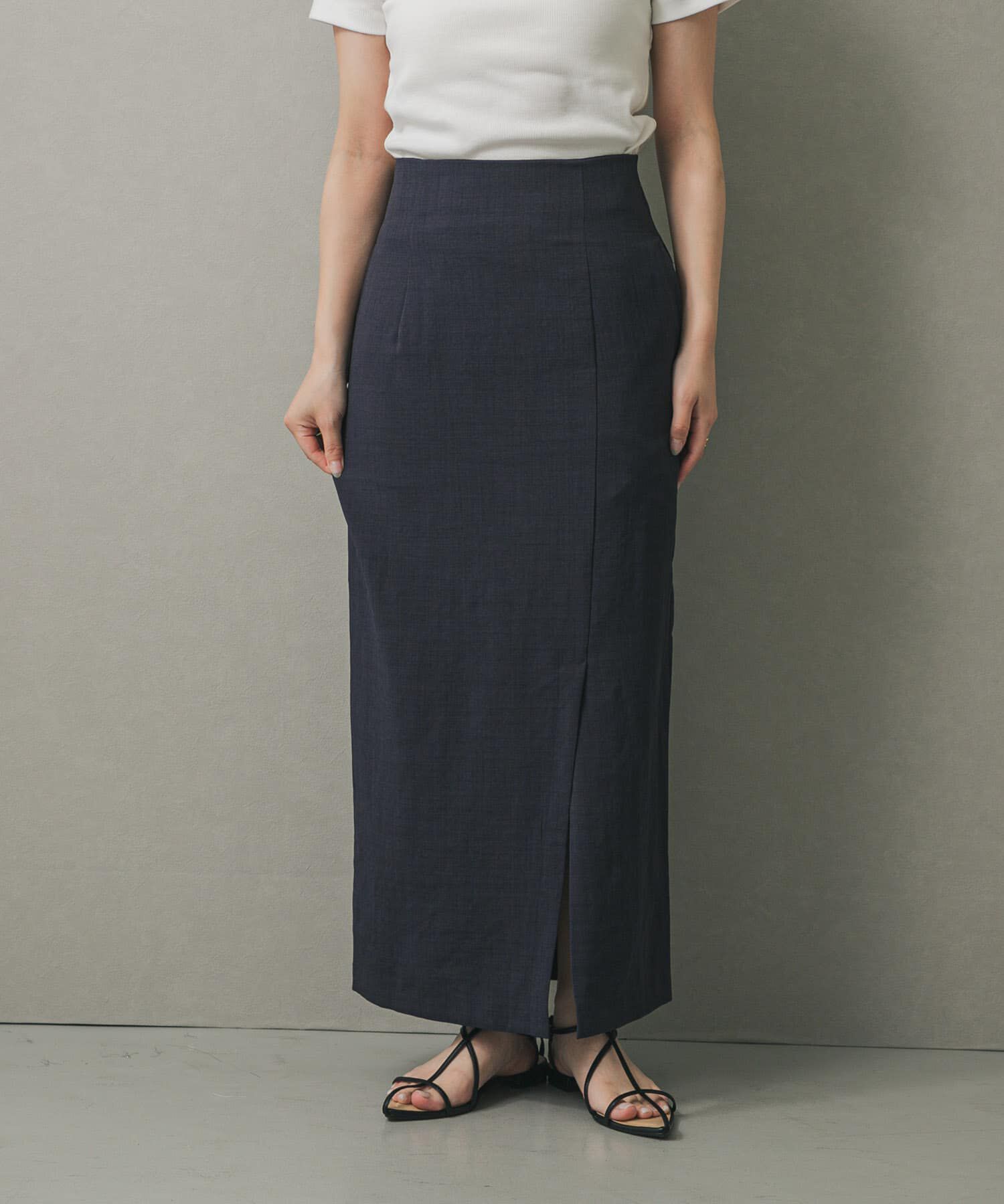 SENSE OF PLACE by URBAN RESEARCH「『UR TECH DRYLUXE』リネンライクスリットタイトスカート」|スカート|ネイビー