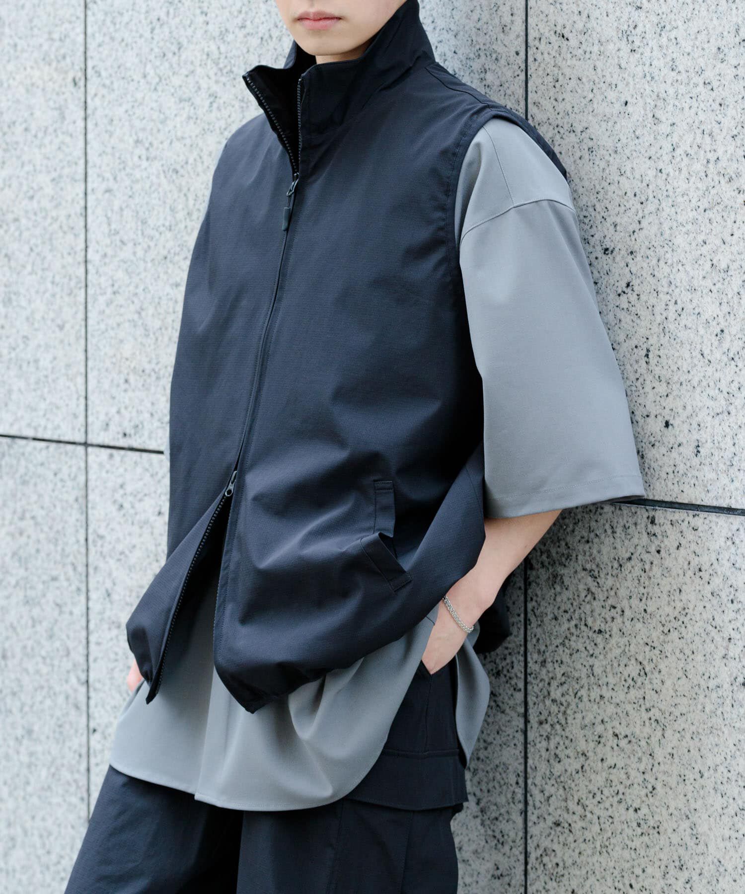 SENSE OF PLACE by URBAN RESEARCH「Uiscel　リップストップスタンドカラーベスト」|ノーカラーコート|