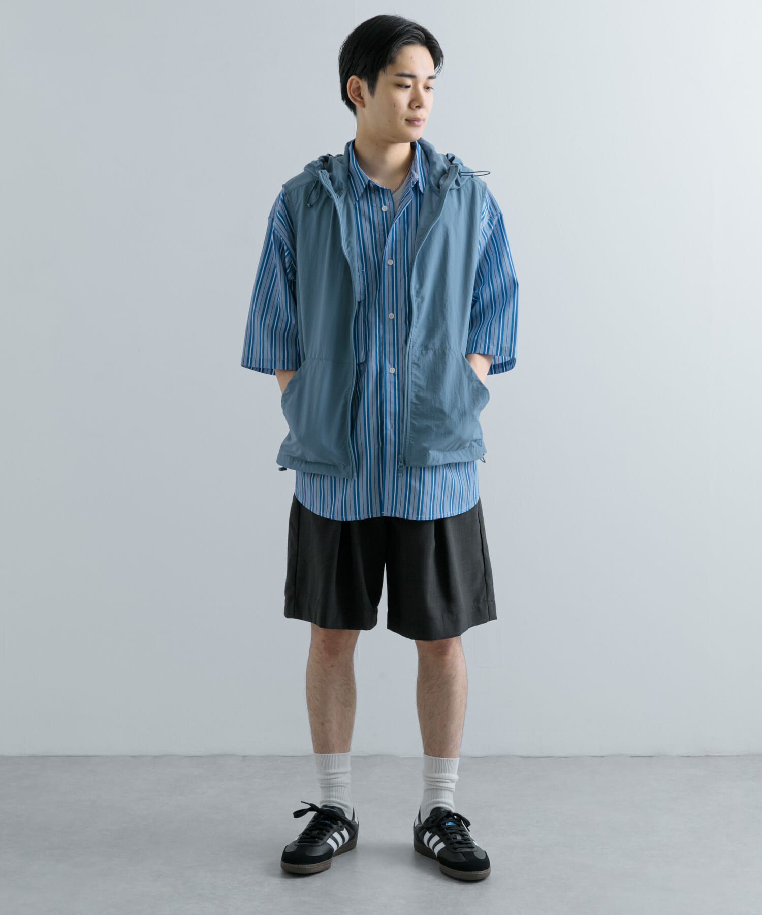 SENSE OF PLACE by URBAN RESEARCH「『セットアップ対応』ナイロンフーデッドトラックベスト」|ノーカラーコート|