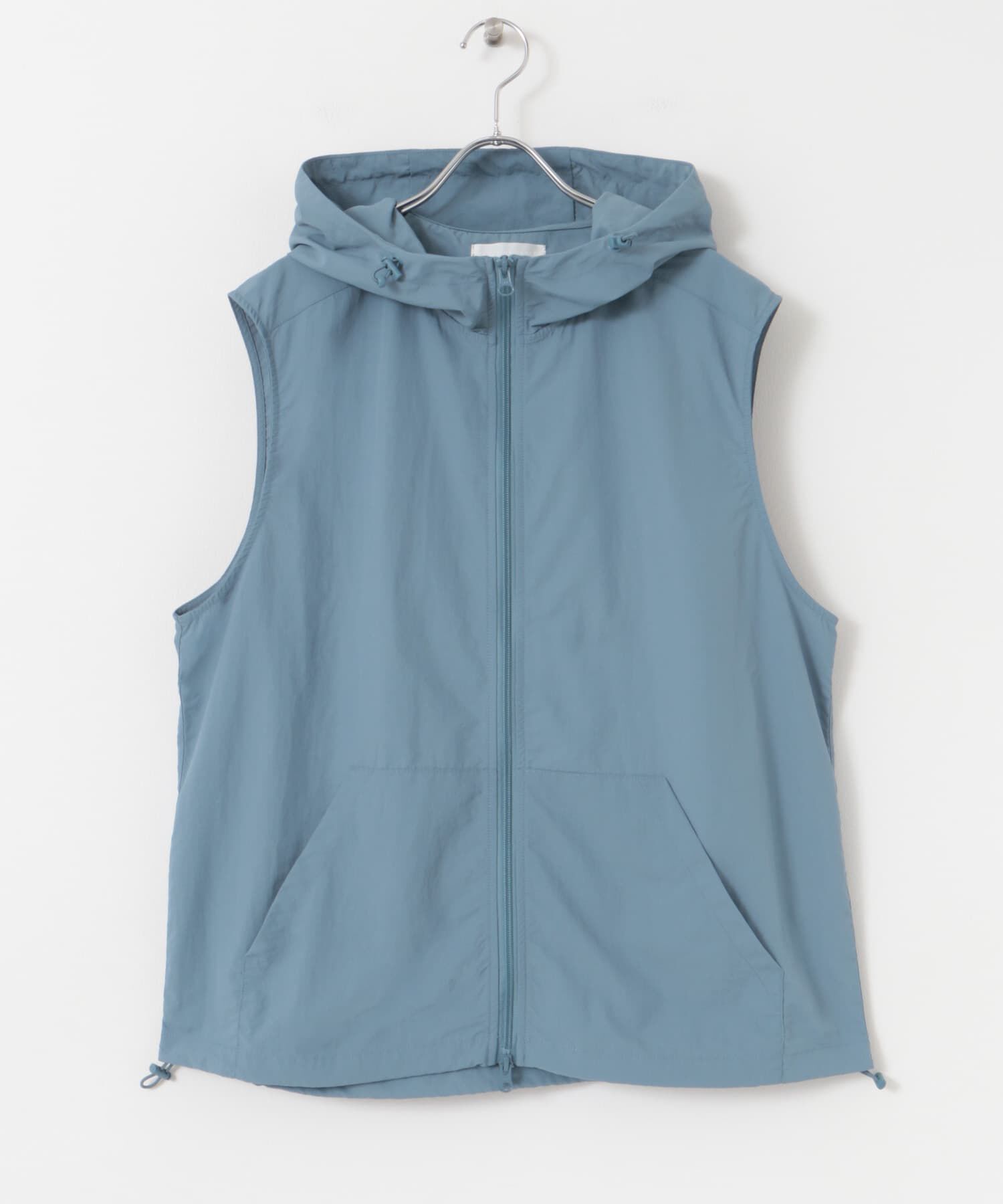 SENSE OF PLACE by URBAN RESEARCH「『セットアップ対応』ナイロンフーデッドトラックベスト」|ノーカラーコート|