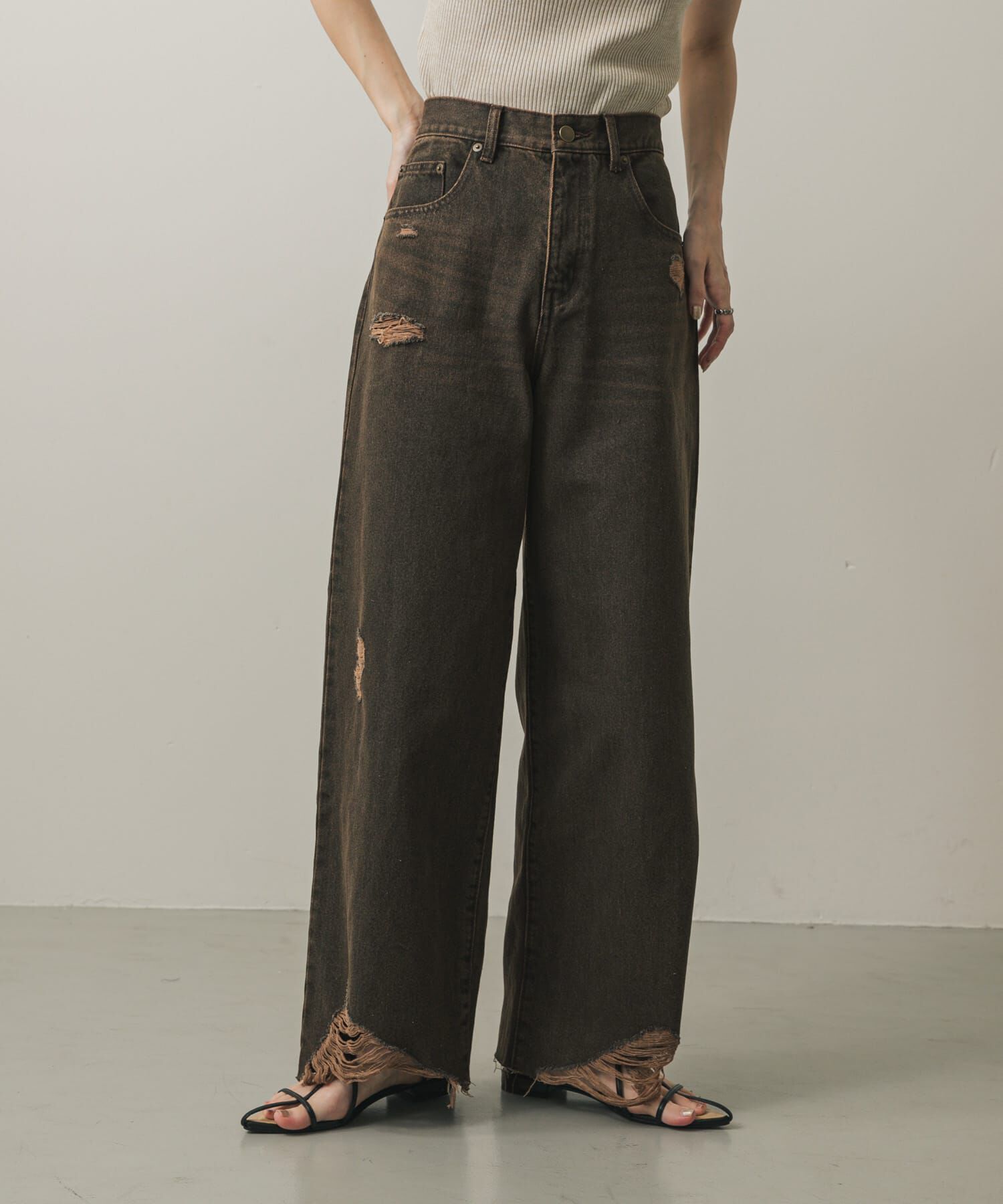 SENSE OF PLACE by URBAN RESEARCH「ダメージストレートデニム」|デニム|