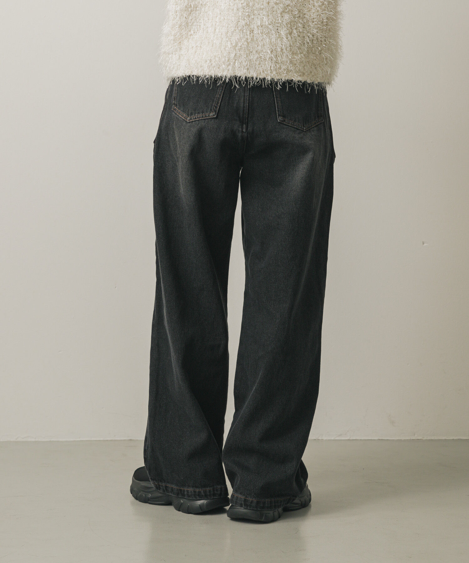 SENSE OF PLACE by URBAN RESEARCH「『WEB/一部店舗限定サイズ』サイドカットアウトデニム」|デニム|