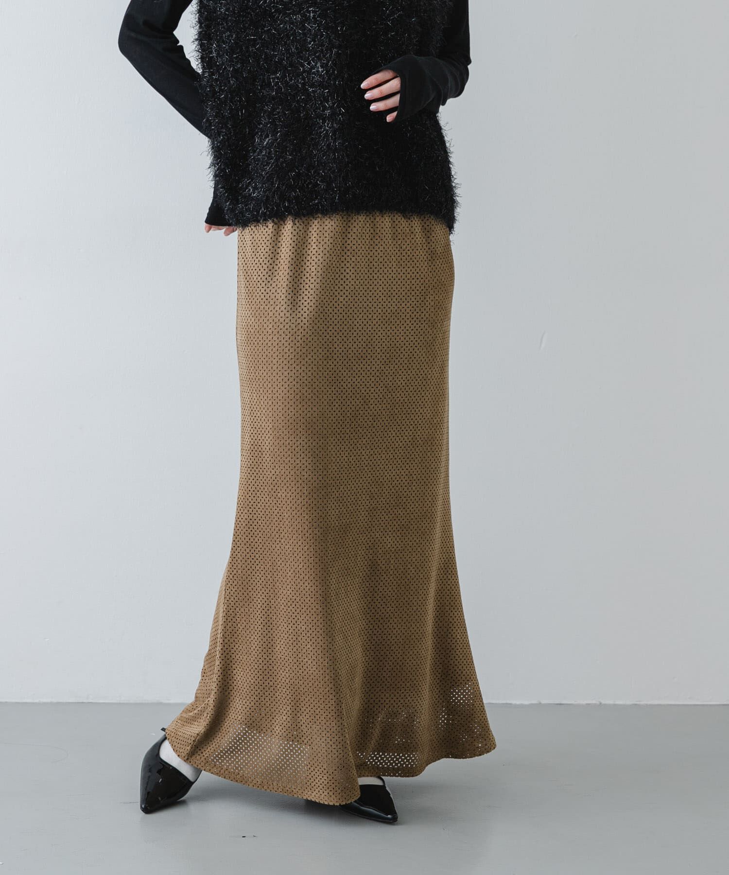 SENSE OF PLACE by URBAN RESEARCH「FSパンチングナロースカート」|スカート|